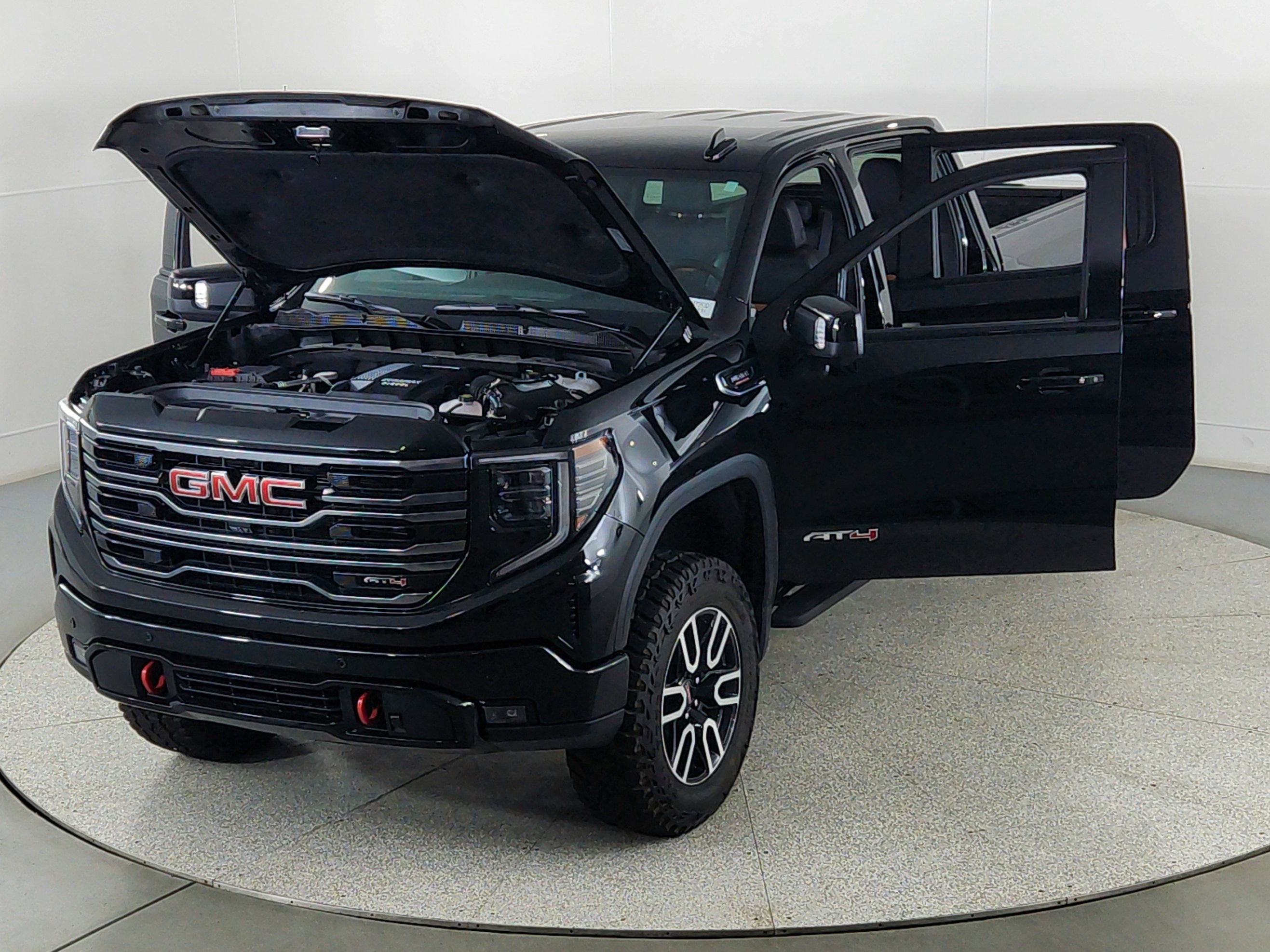 2025 GMC Sierra 1500 4WD Crew Cab Short Box AT4
