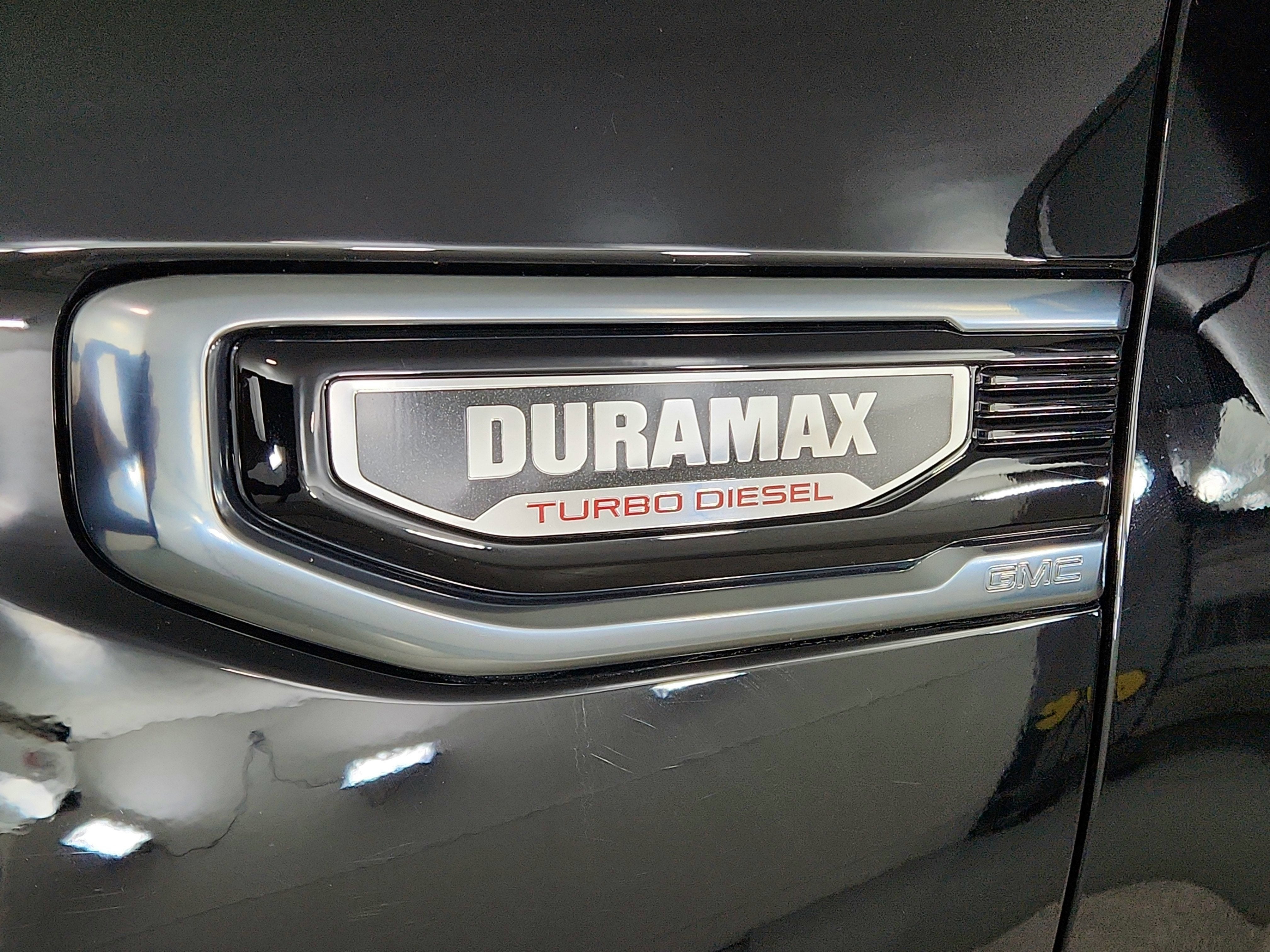 2025 GMC Sierra 1500 4WD Crew Cab Short Box AT4