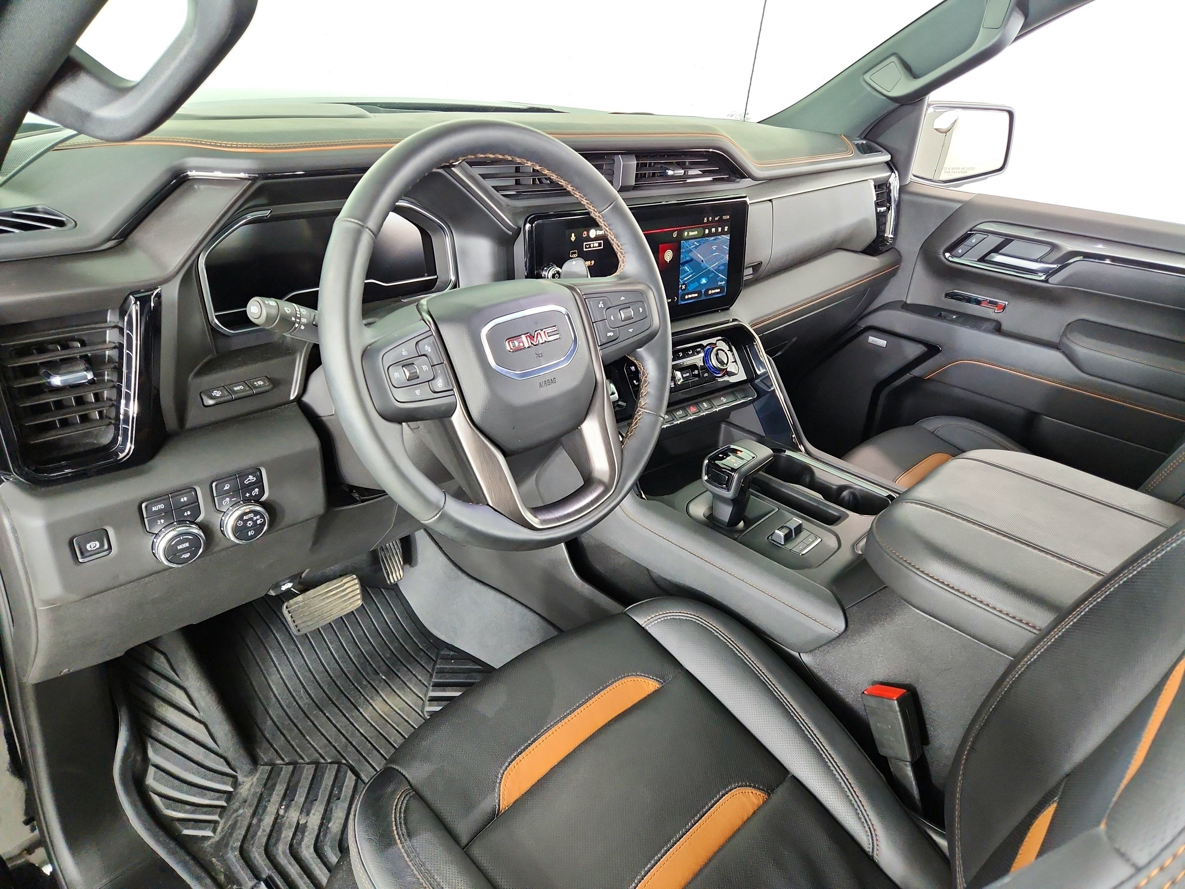 2025 GMC Sierra 1500 4WD Crew Cab Short Box AT4