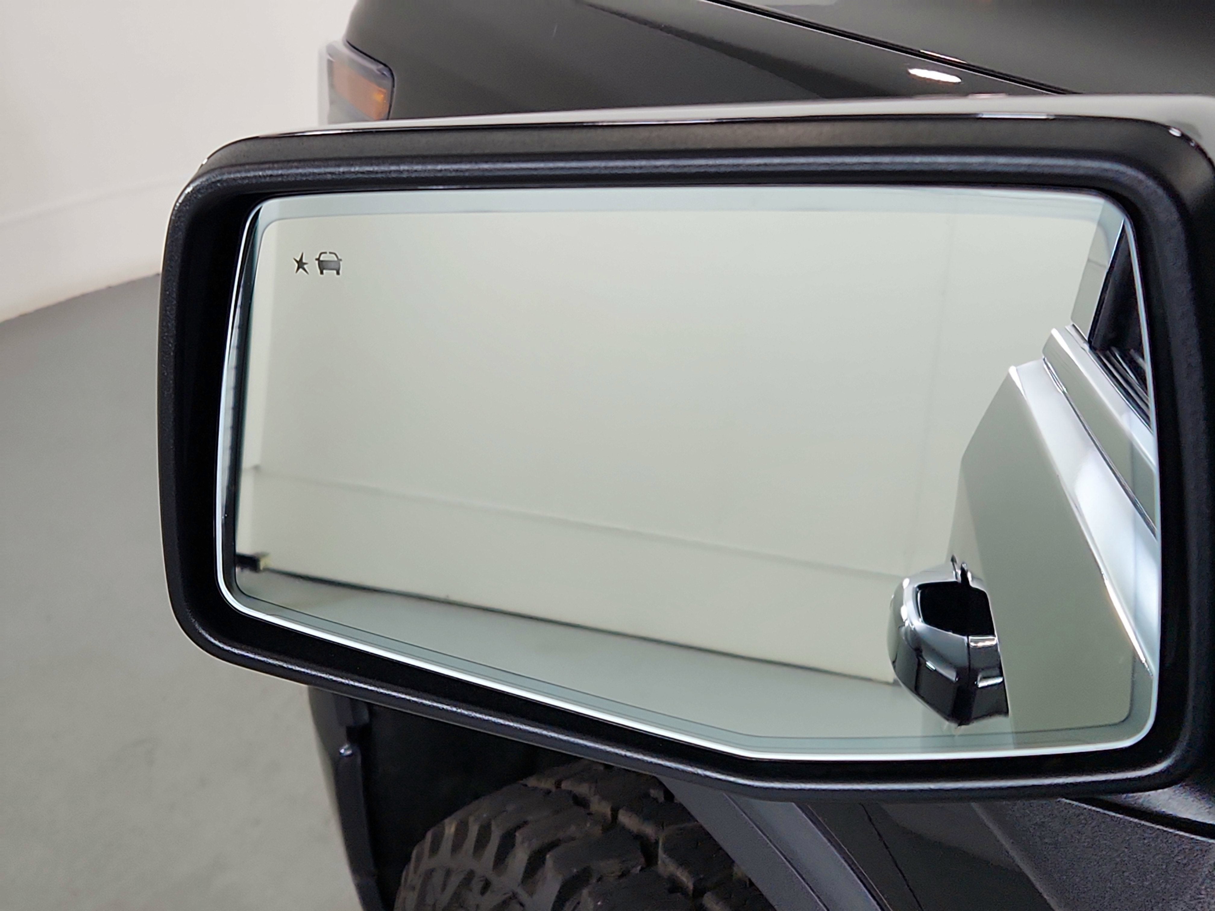 2025 GMC Sierra 1500 4WD Crew Cab Short Box AT4