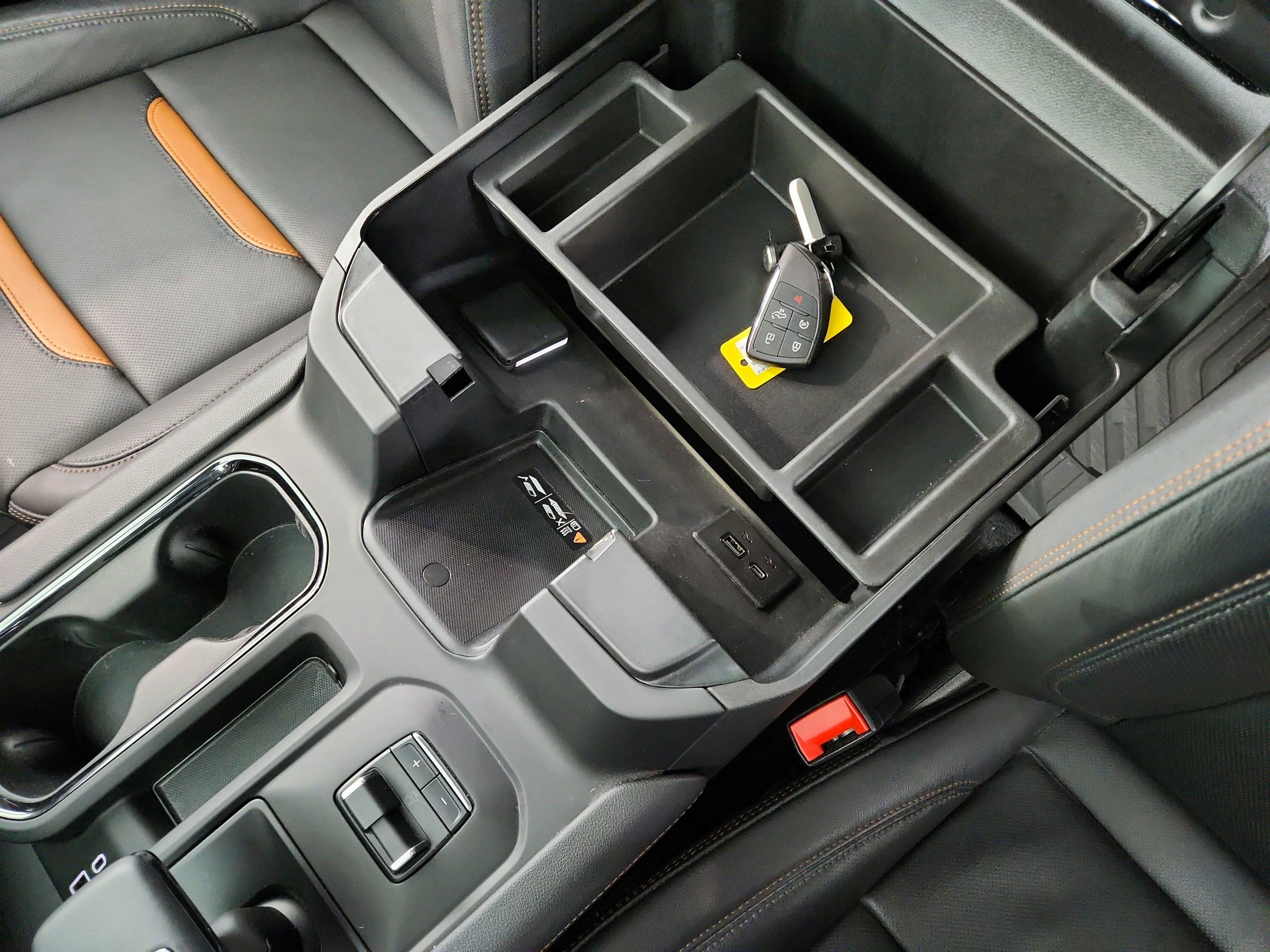 2025 GMC Sierra 1500 4WD Crew Cab Short Box AT4