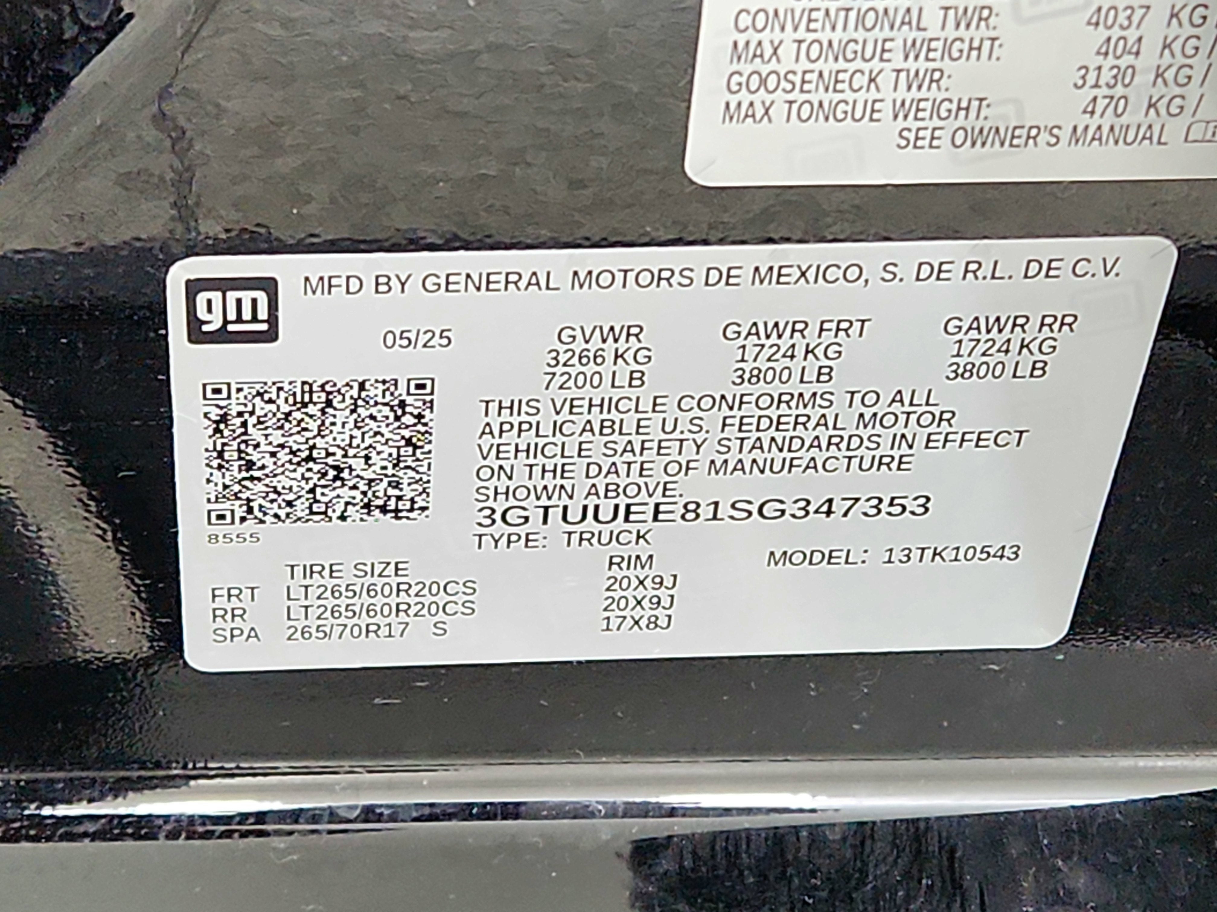 2025 GMC Sierra 1500 4WD Crew Cab Short Box AT4