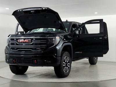 2025 GMC Sierra 1500 4WD Crew Cab Short Box AT4