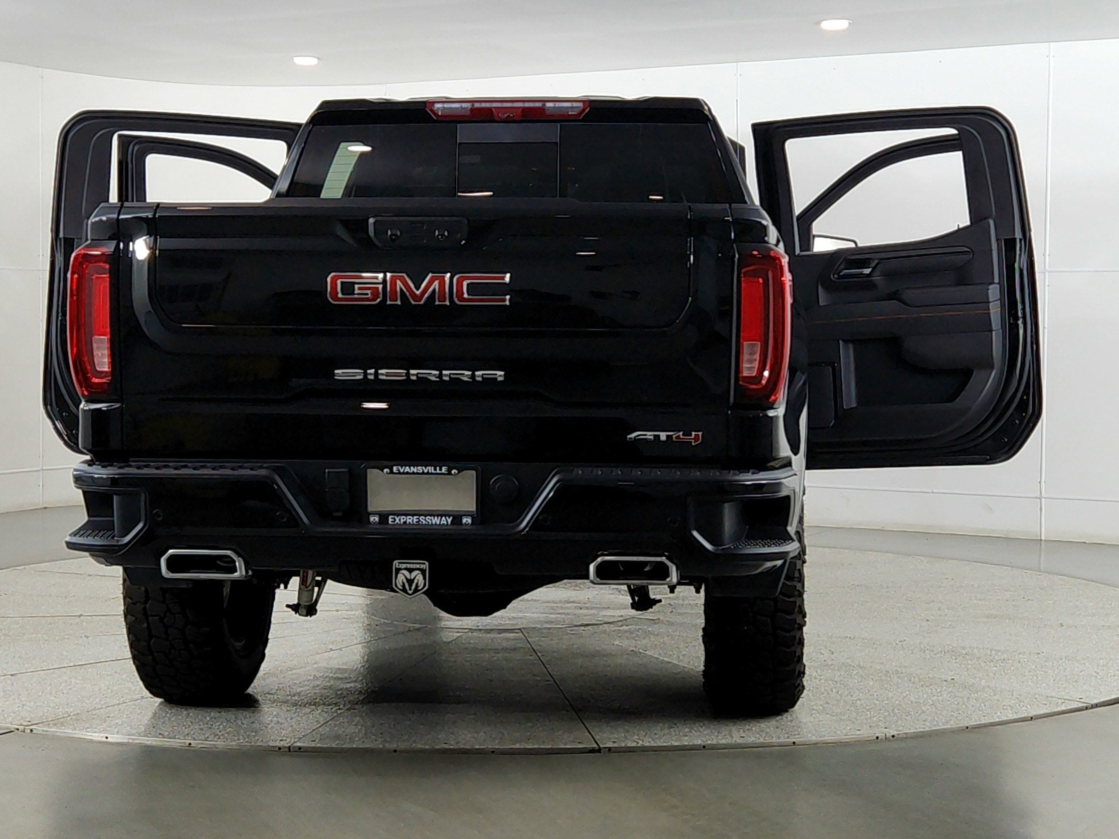 2025 GMC Sierra 1500 4WD Crew Cab Short Box AT4