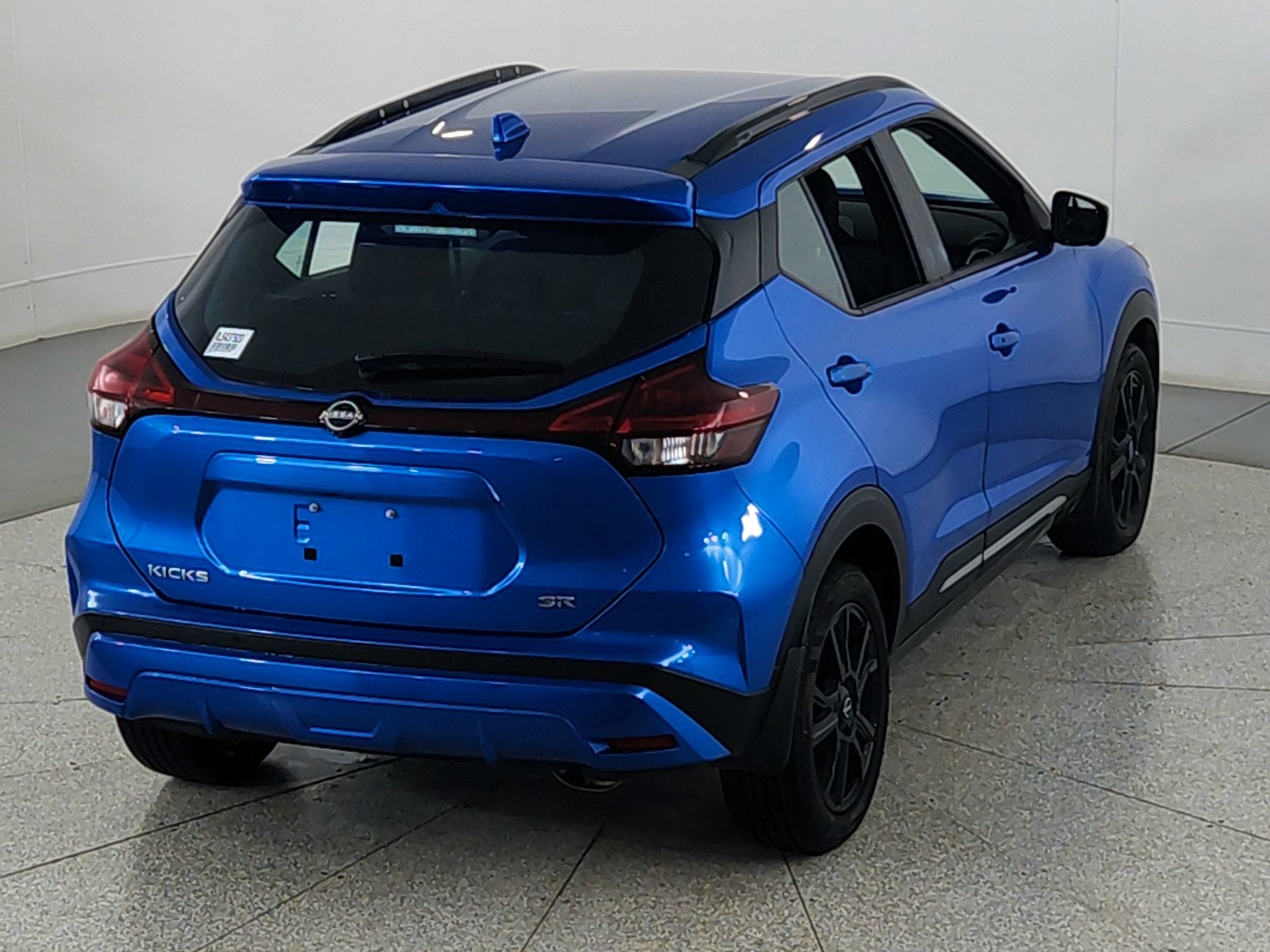 2024 Nissan Kicks SR Xtronic CVT