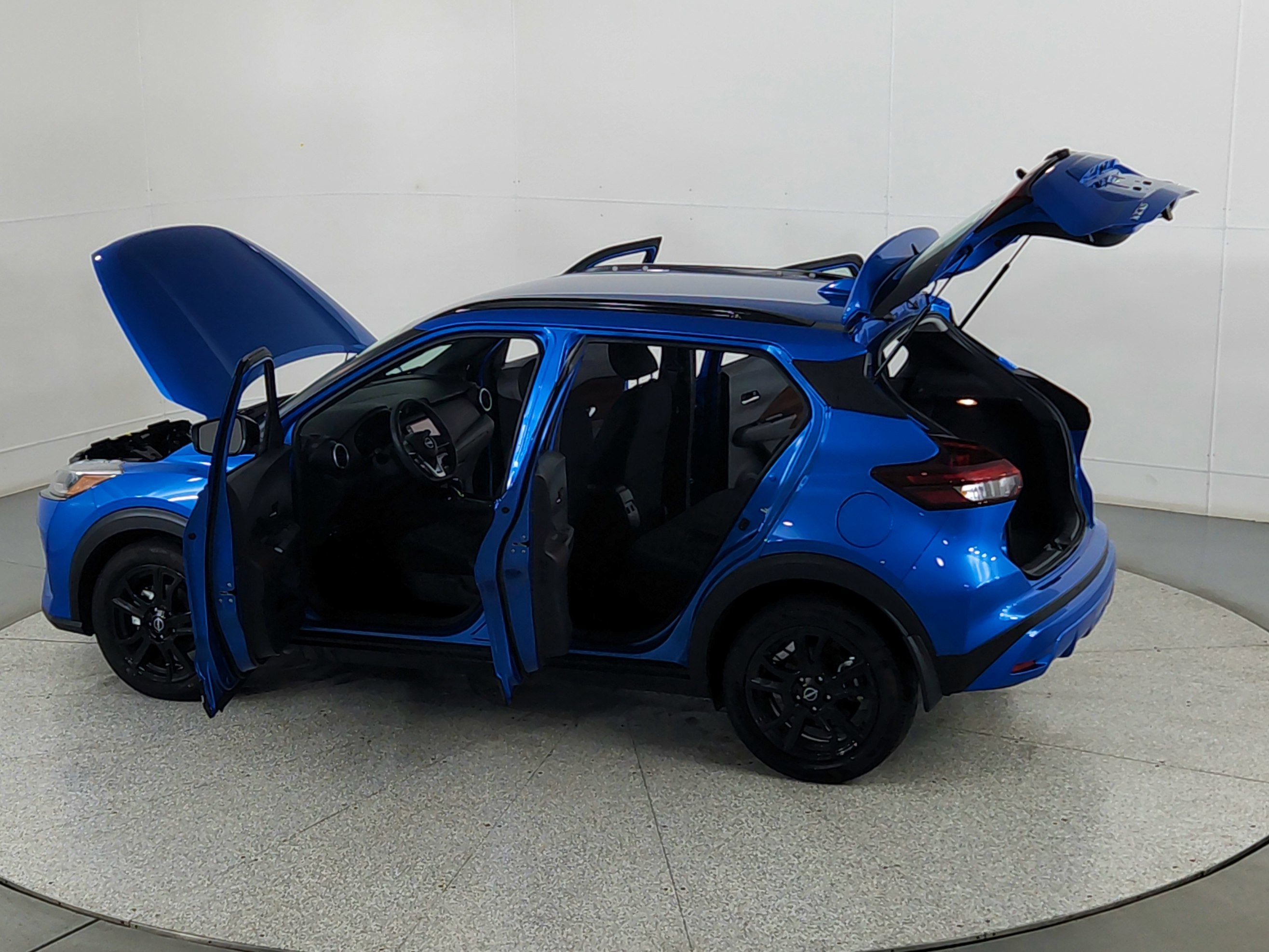 2024 Nissan Kicks SR Xtronic CVT