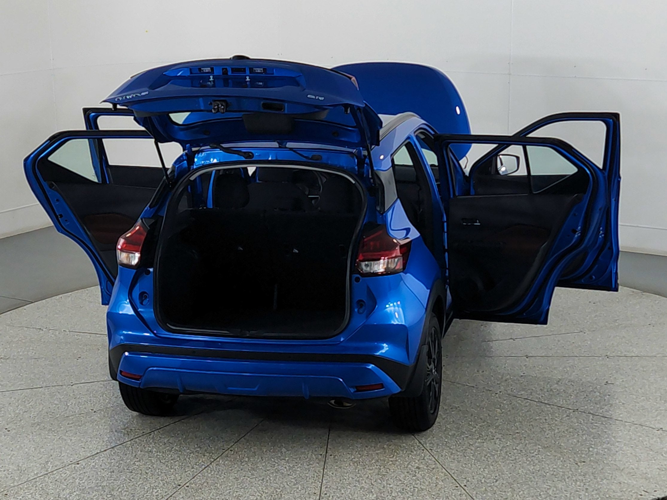 2024 Nissan Kicks SR Xtronic CVT