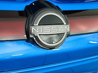 2024 Nissan Kicks SR Xtronic CVT