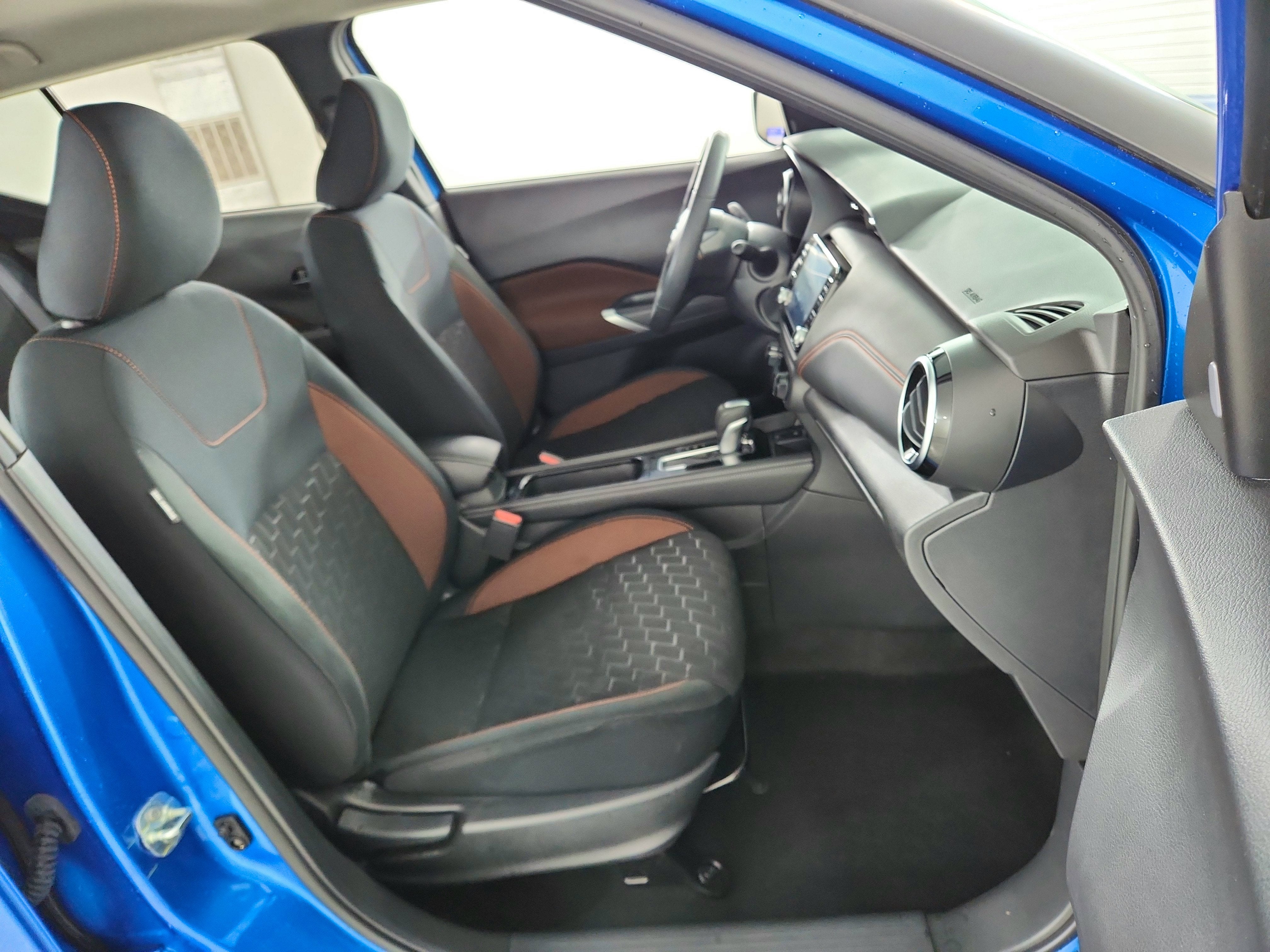 2024 Nissan Kicks SR Xtronic CVT