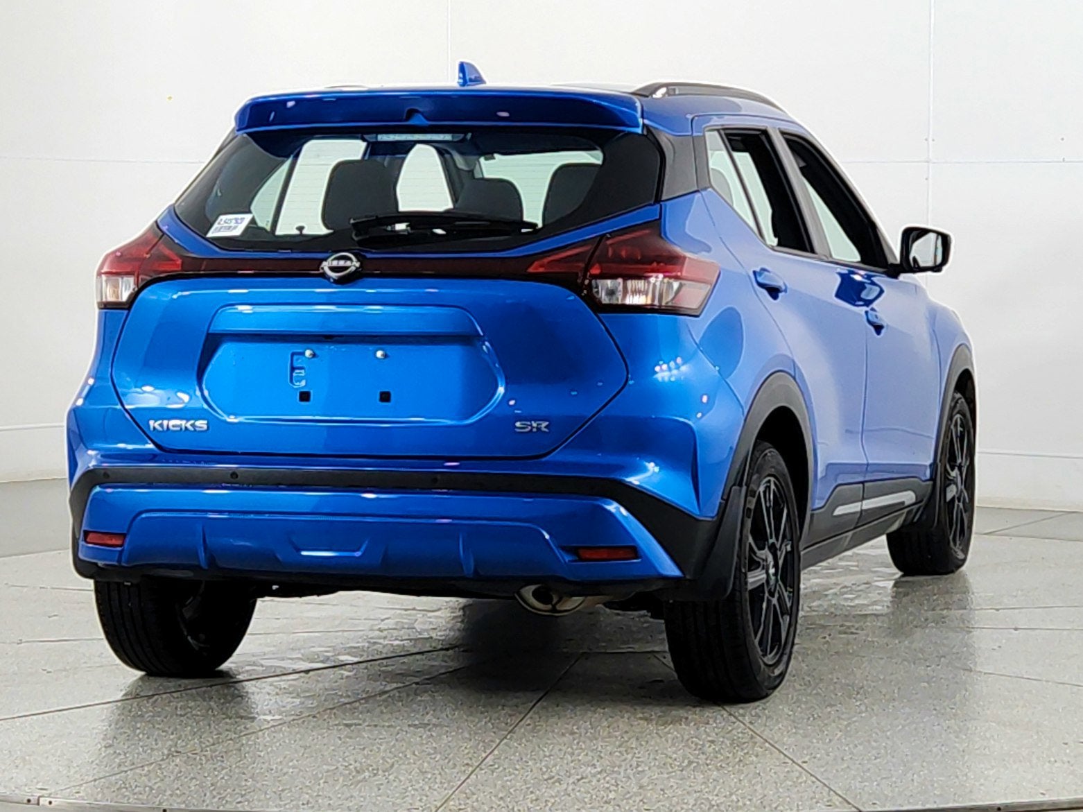 2024 Nissan Kicks SR Xtronic CVT