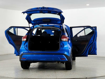 2024 Nissan Kicks SR Xtronic CVT