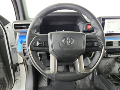 2025 Toyota Tacoma 4WD SR5