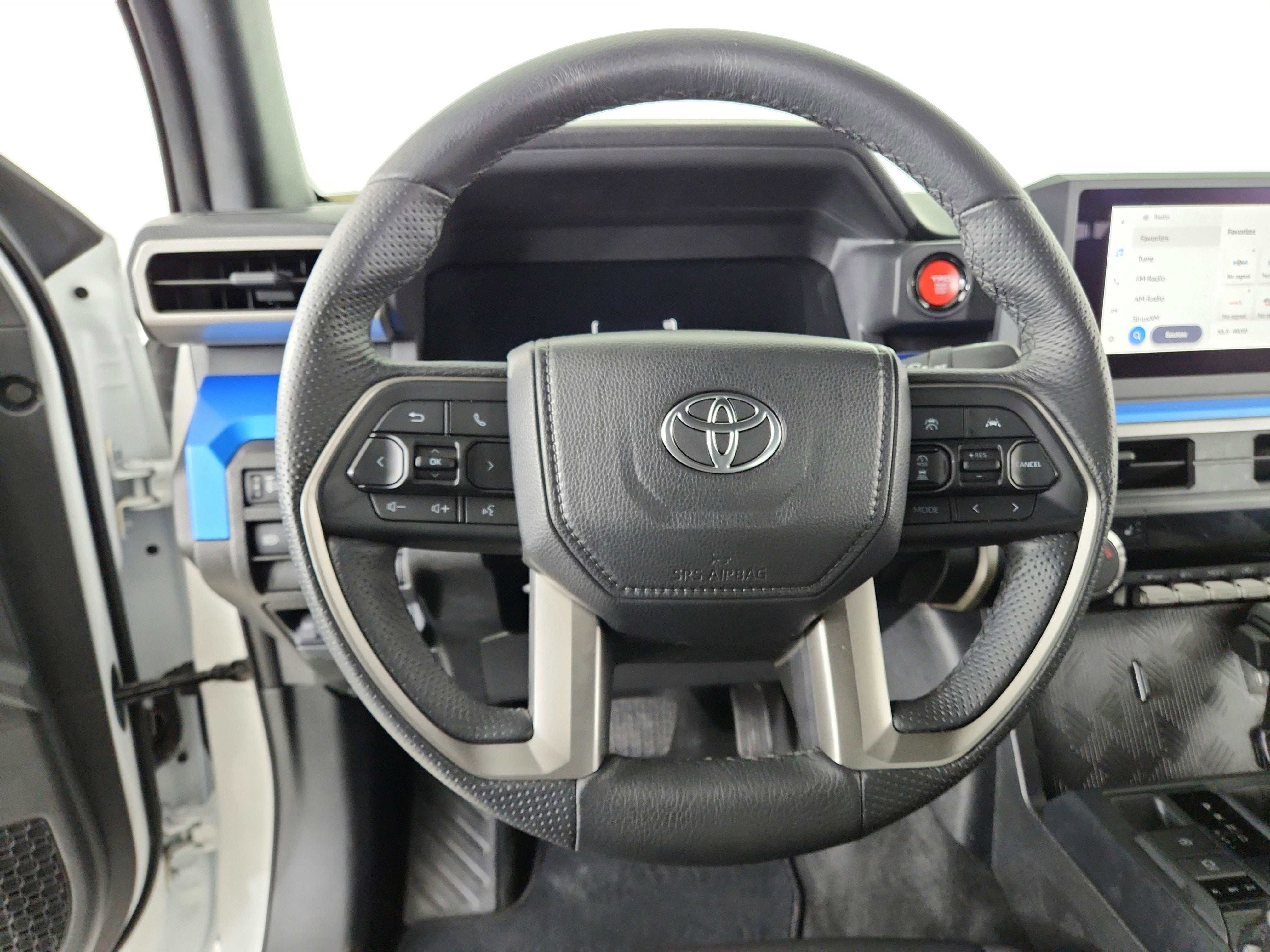 2025 Toyota Tacoma 4WD SR5