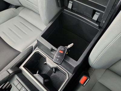 2025 Toyota Tacoma 4WD SR5