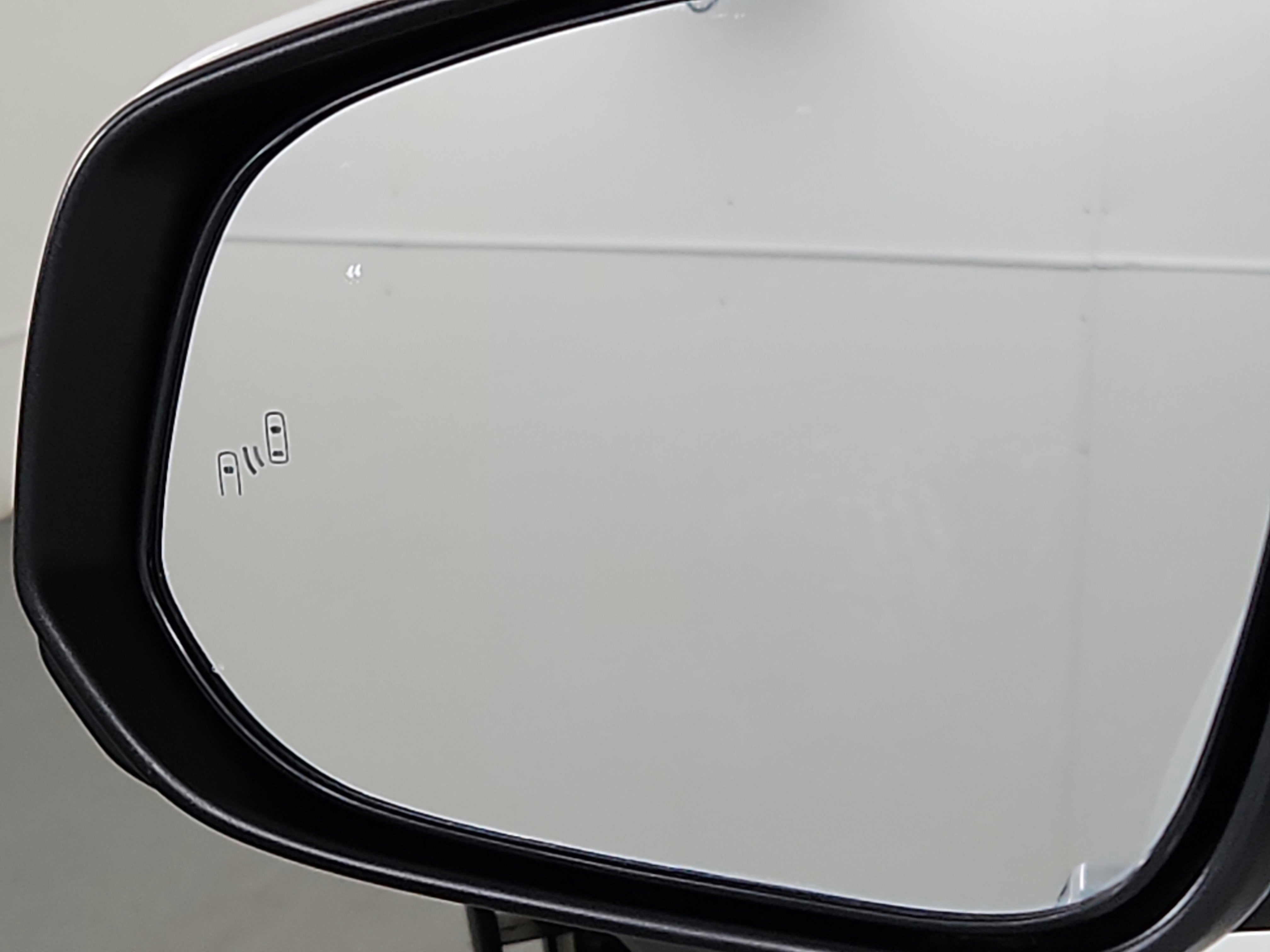 2025 Toyota Tacoma 4WD SR5