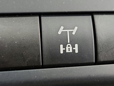 2025 Toyota Tacoma 4WD SR5