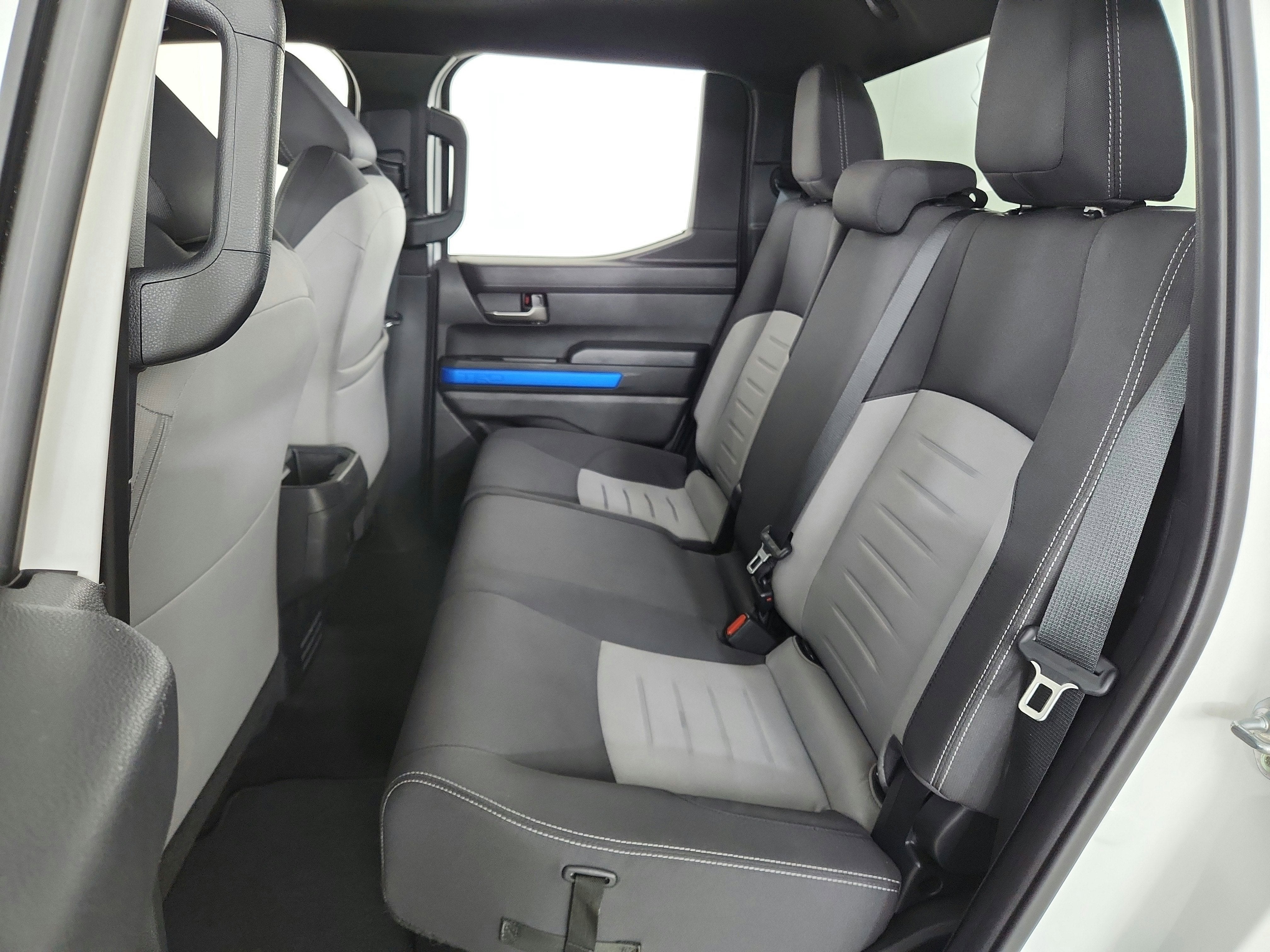 2025 Toyota Tacoma 4WD SR5