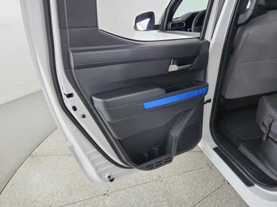 2025 Toyota Tacoma 4WD SR5