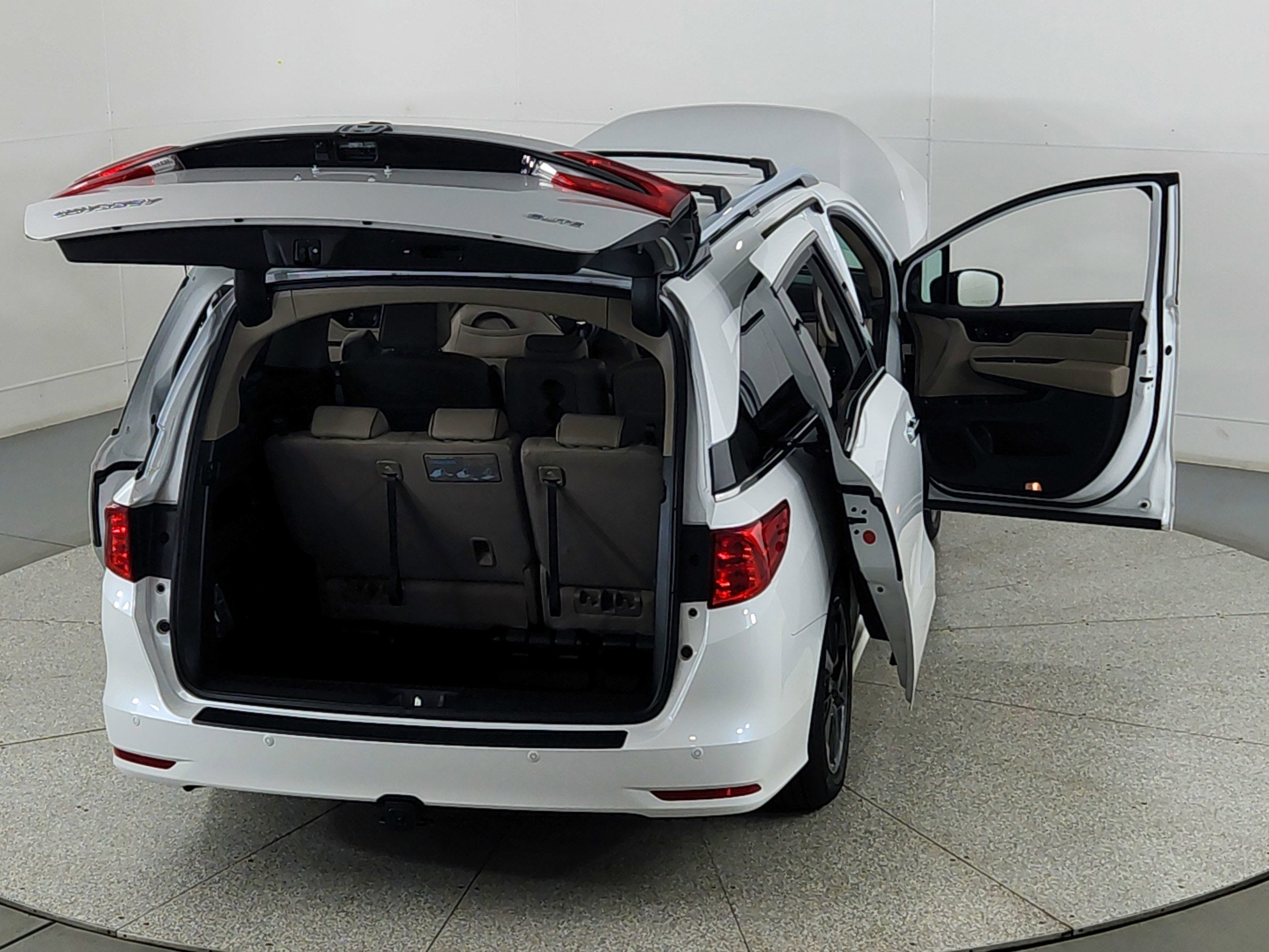 2023 Honda Odyssey Elite