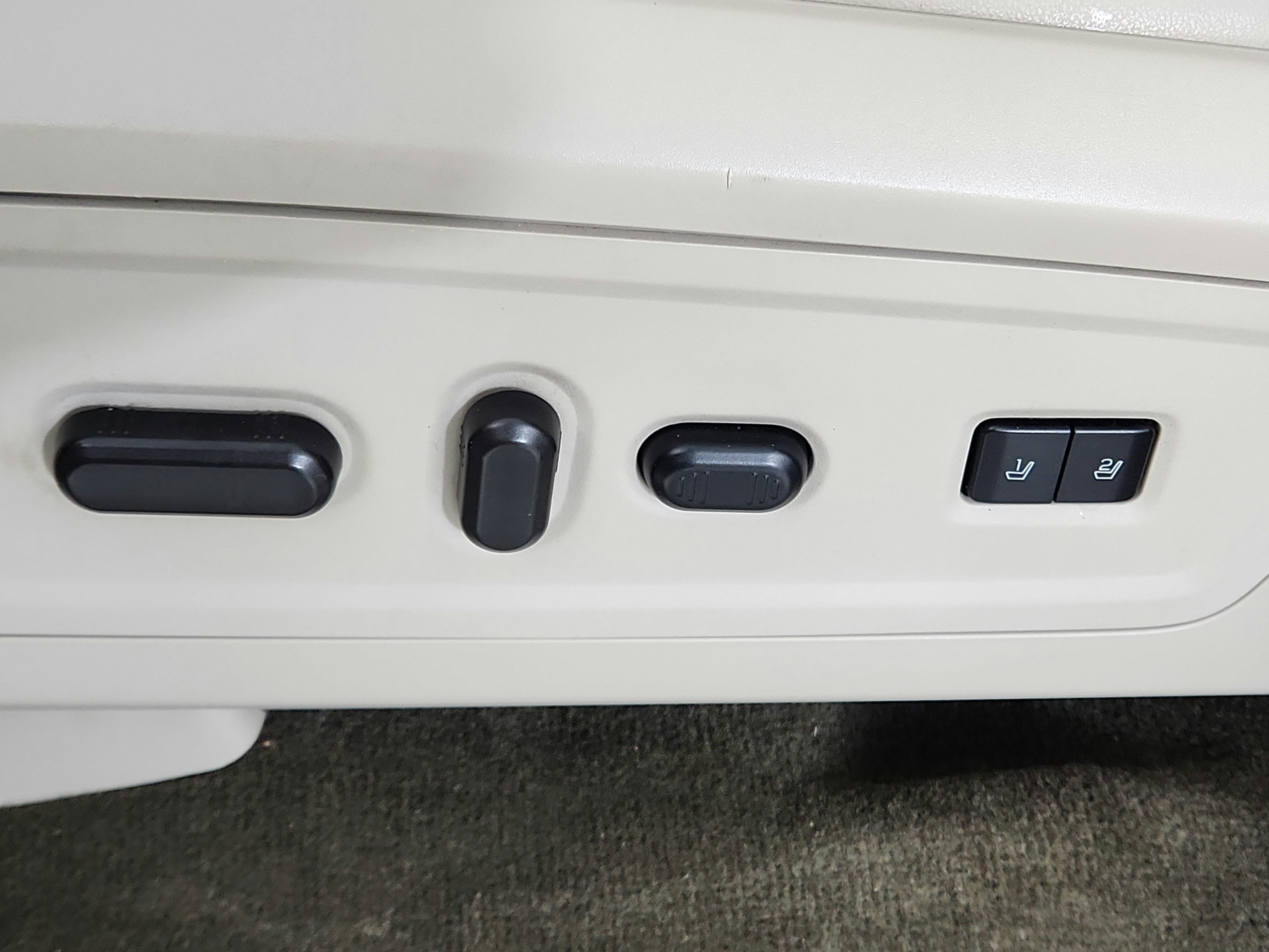 2017 Lincoln Navigator Select