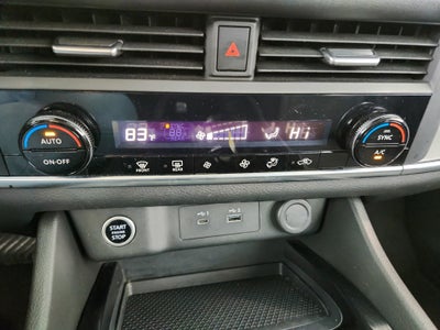 2023 Nissan Rogue SV FWD