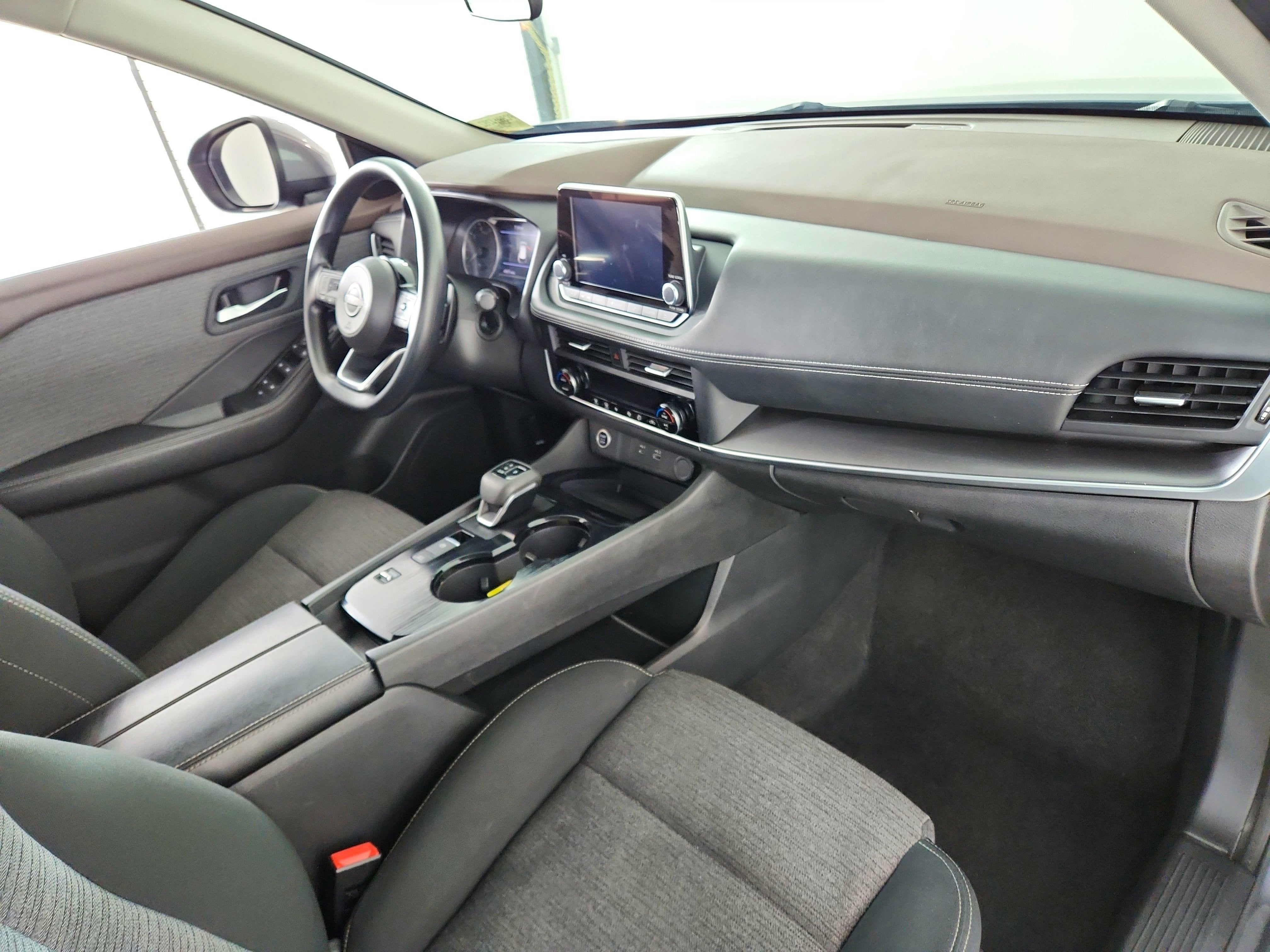 2023 Nissan Rogue SV FWD