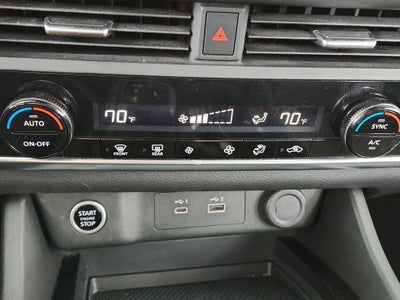 2023 Nissan Rogue SV FWD