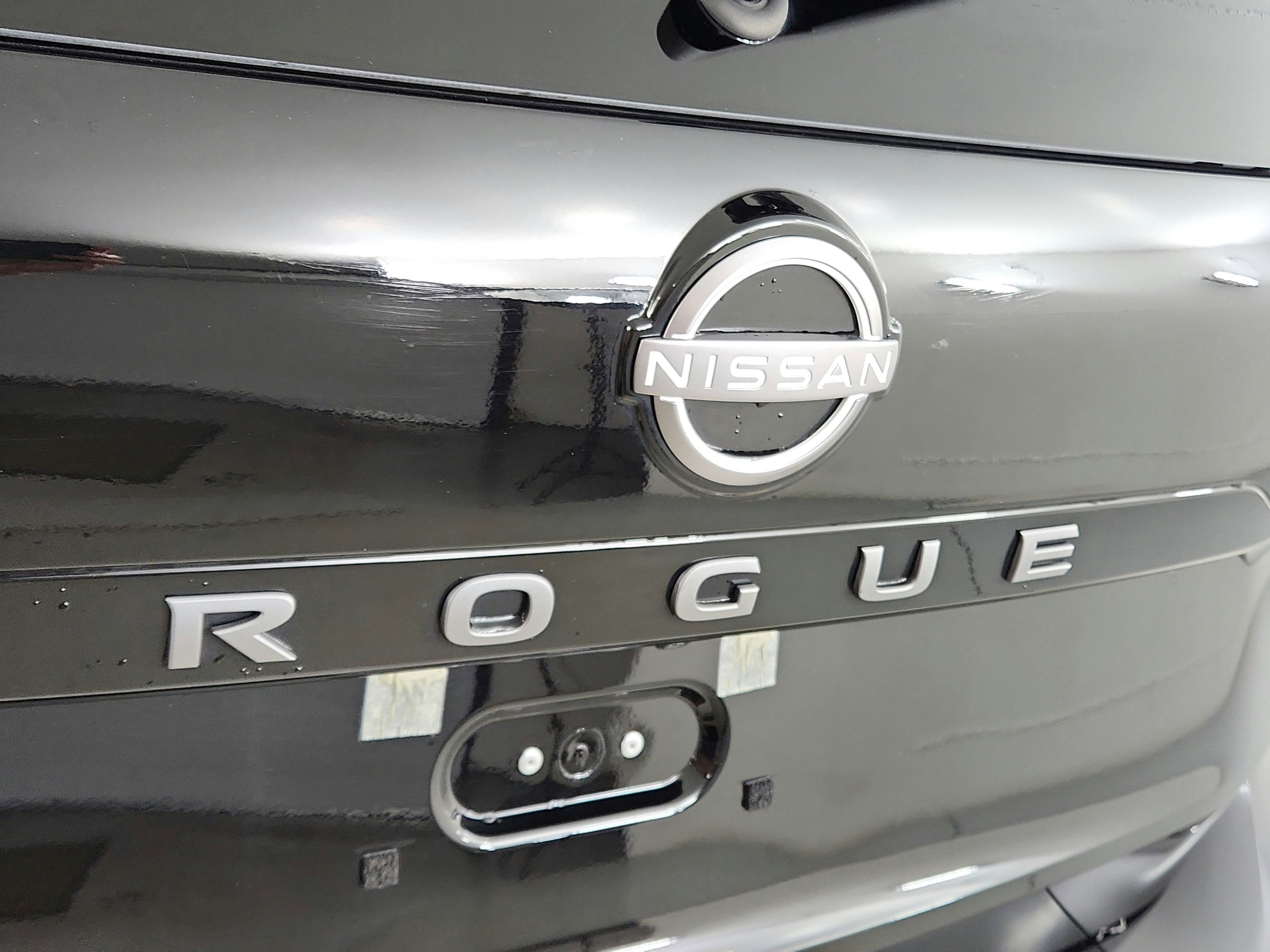 2025 Nissan Rogue SV FWD