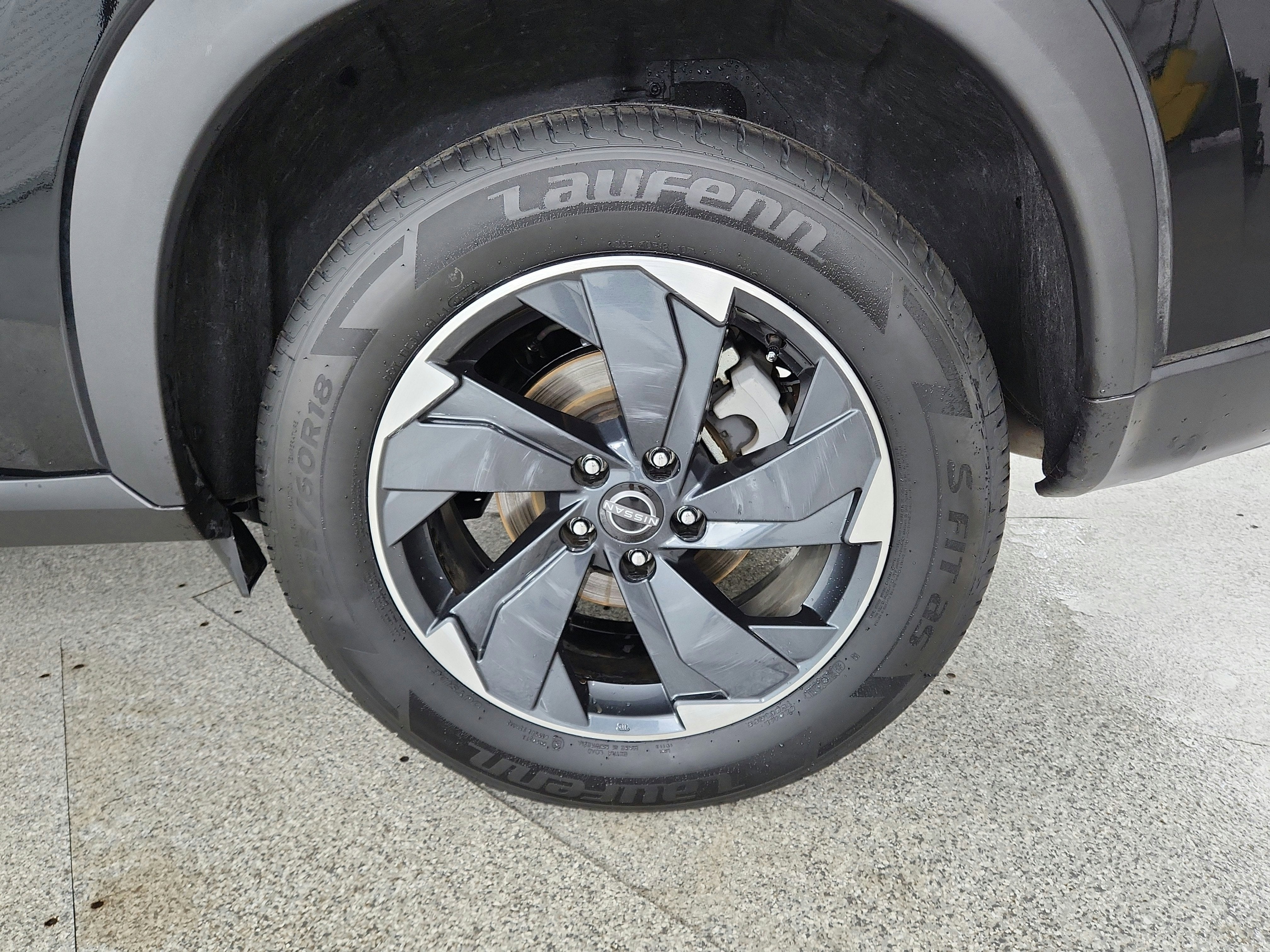 2025 Nissan Rogue SV FWD