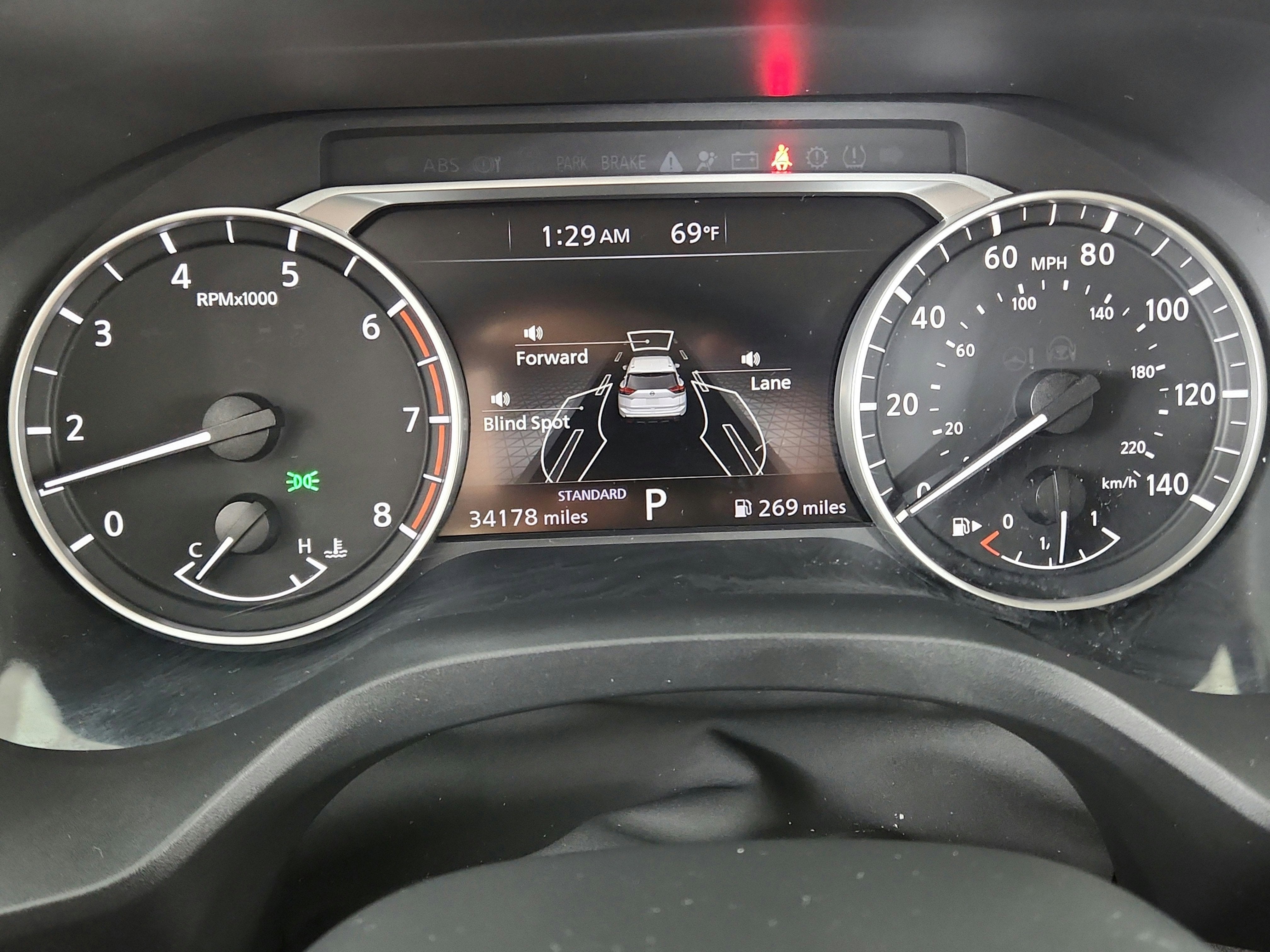 2025 Nissan Rogue SV FWD