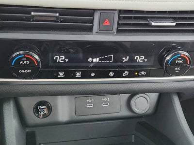 2025 Nissan Rogue SV FWD