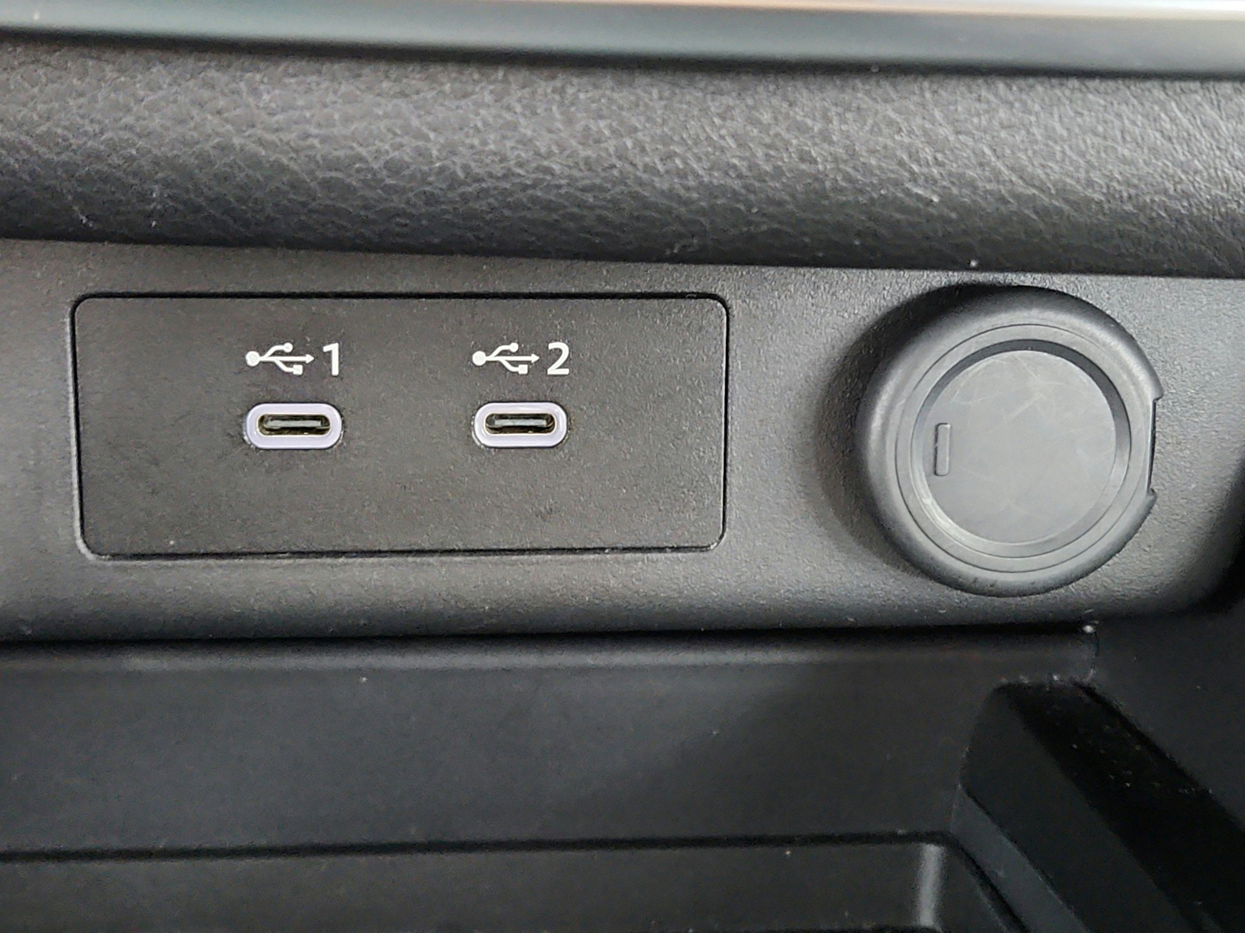 2025 Nissan Rogue SV FWD