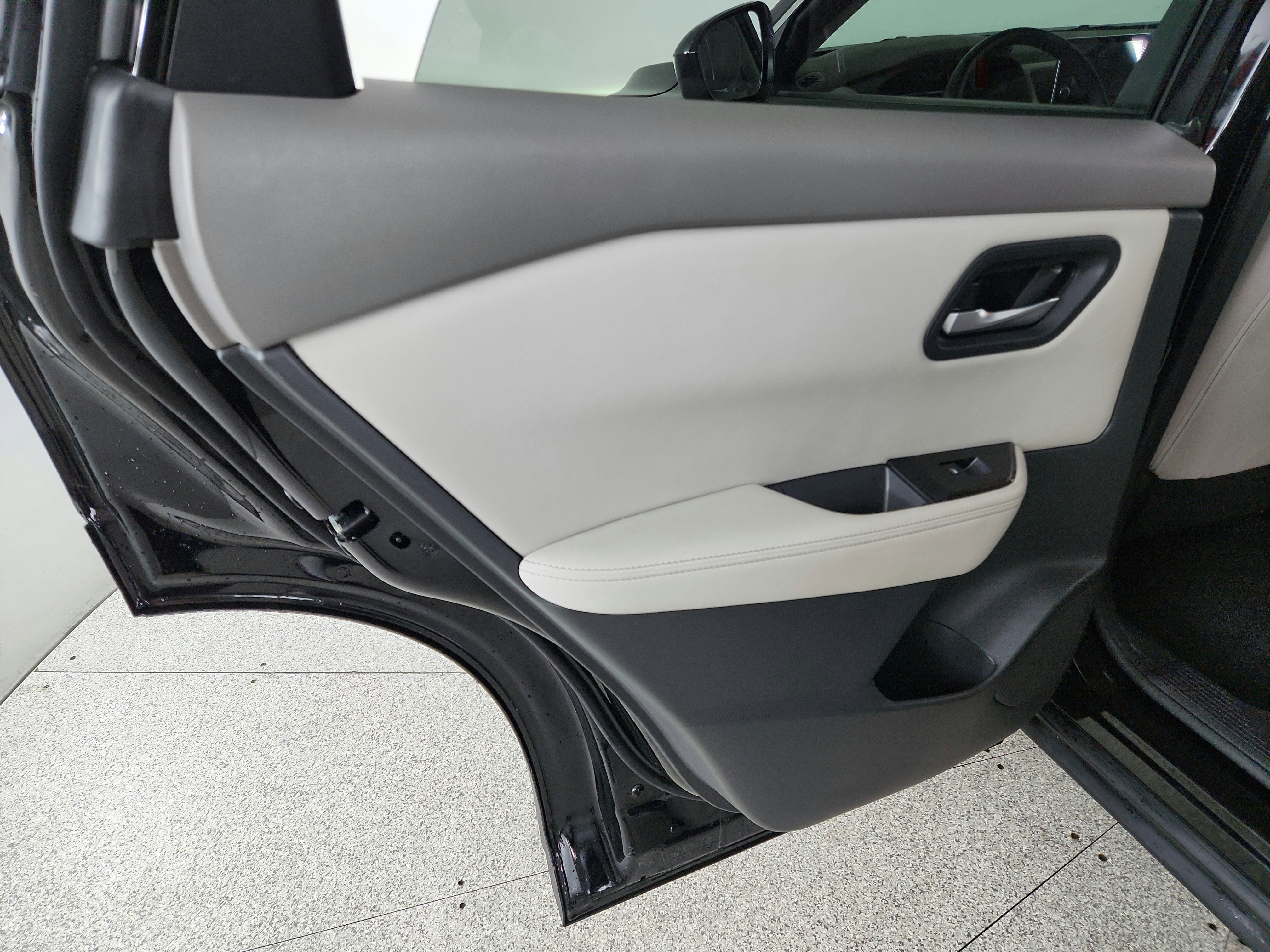 2025 Nissan Rogue SV FWD