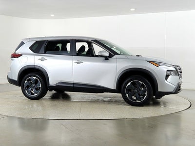 2025 Nissan Rogue SV FWD