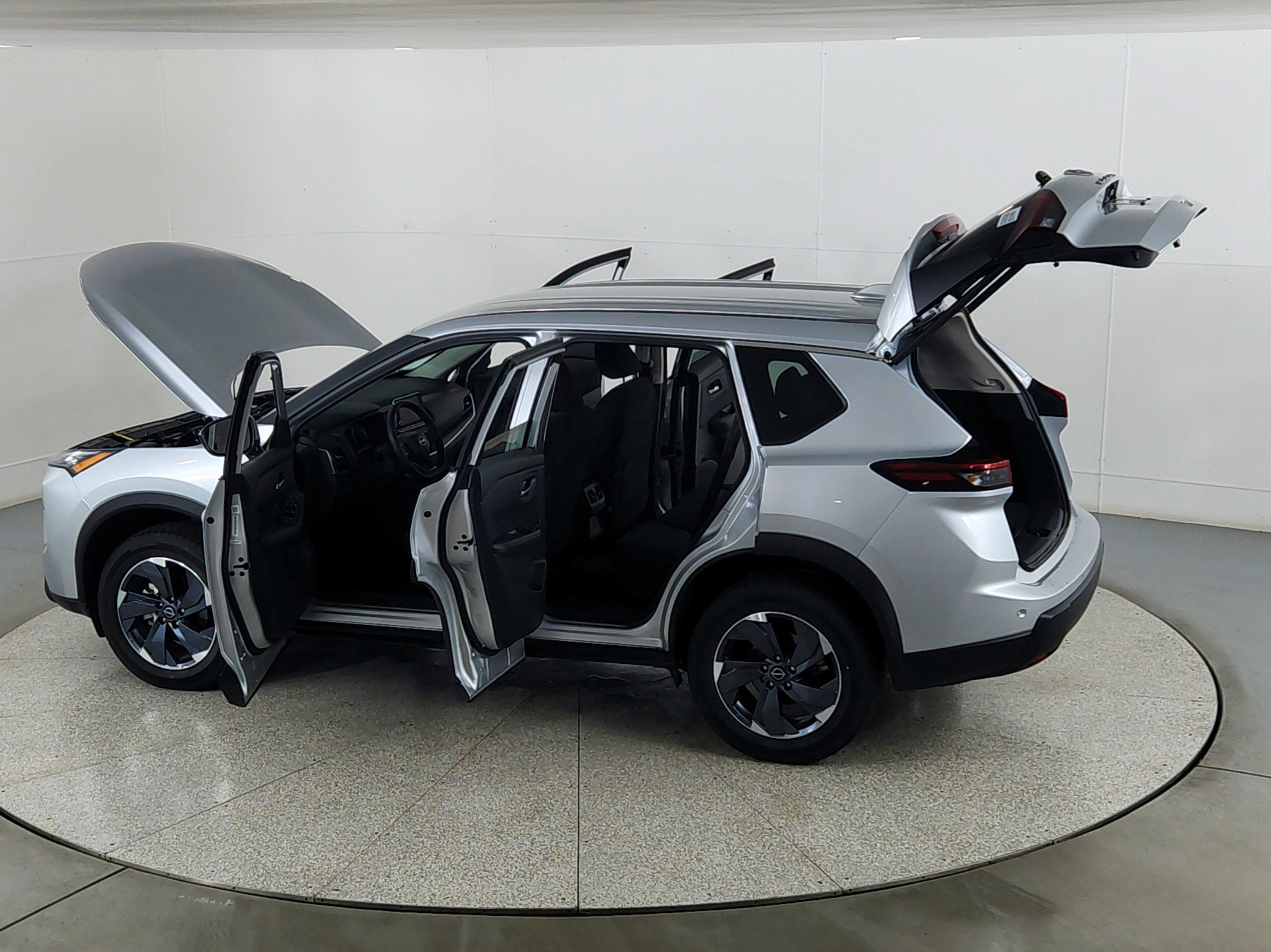 2025 Nissan Rogue SV FWD