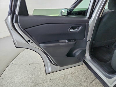 2025 Nissan Rogue SV FWD