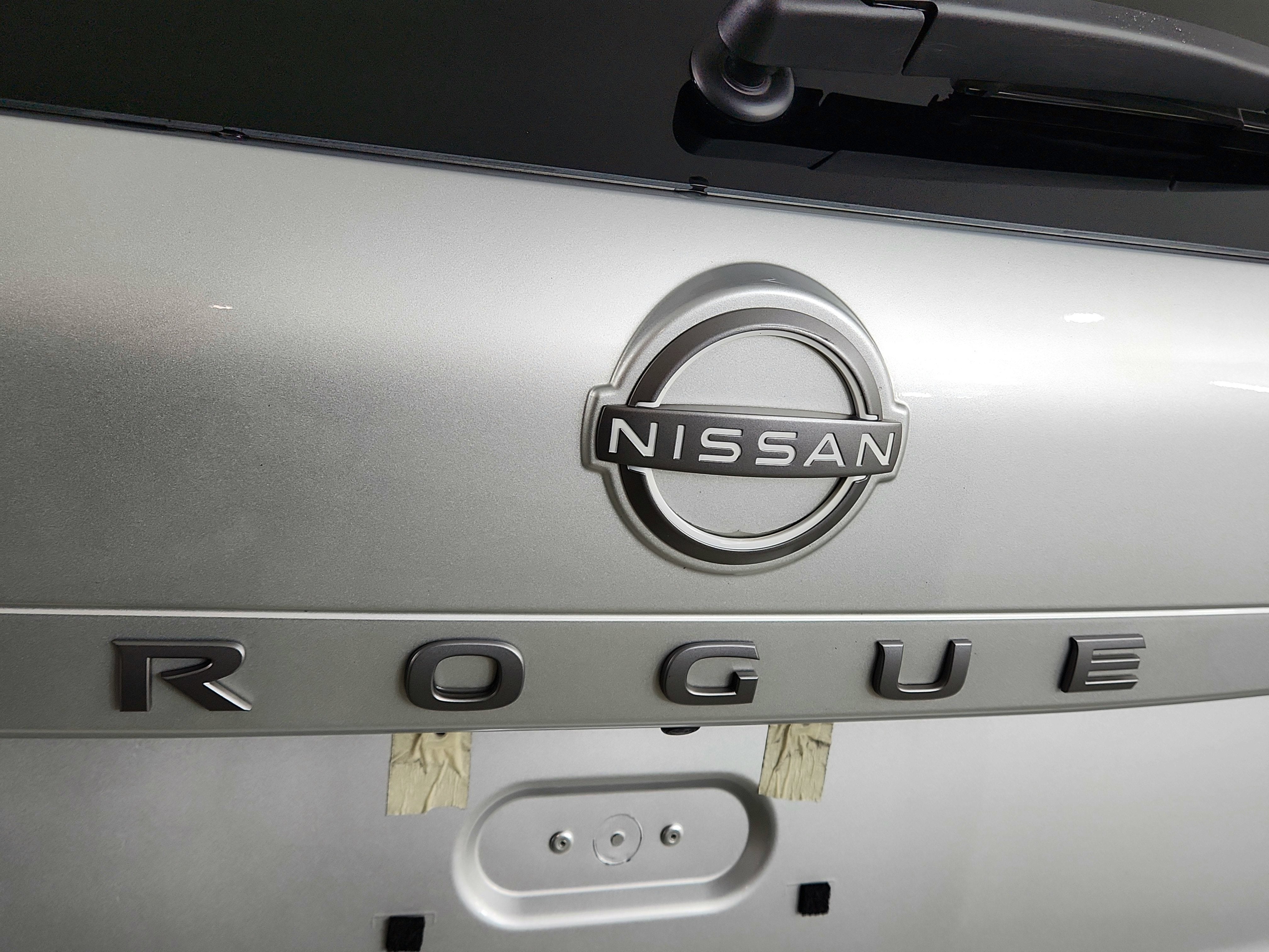 2025 Nissan Rogue SV FWD