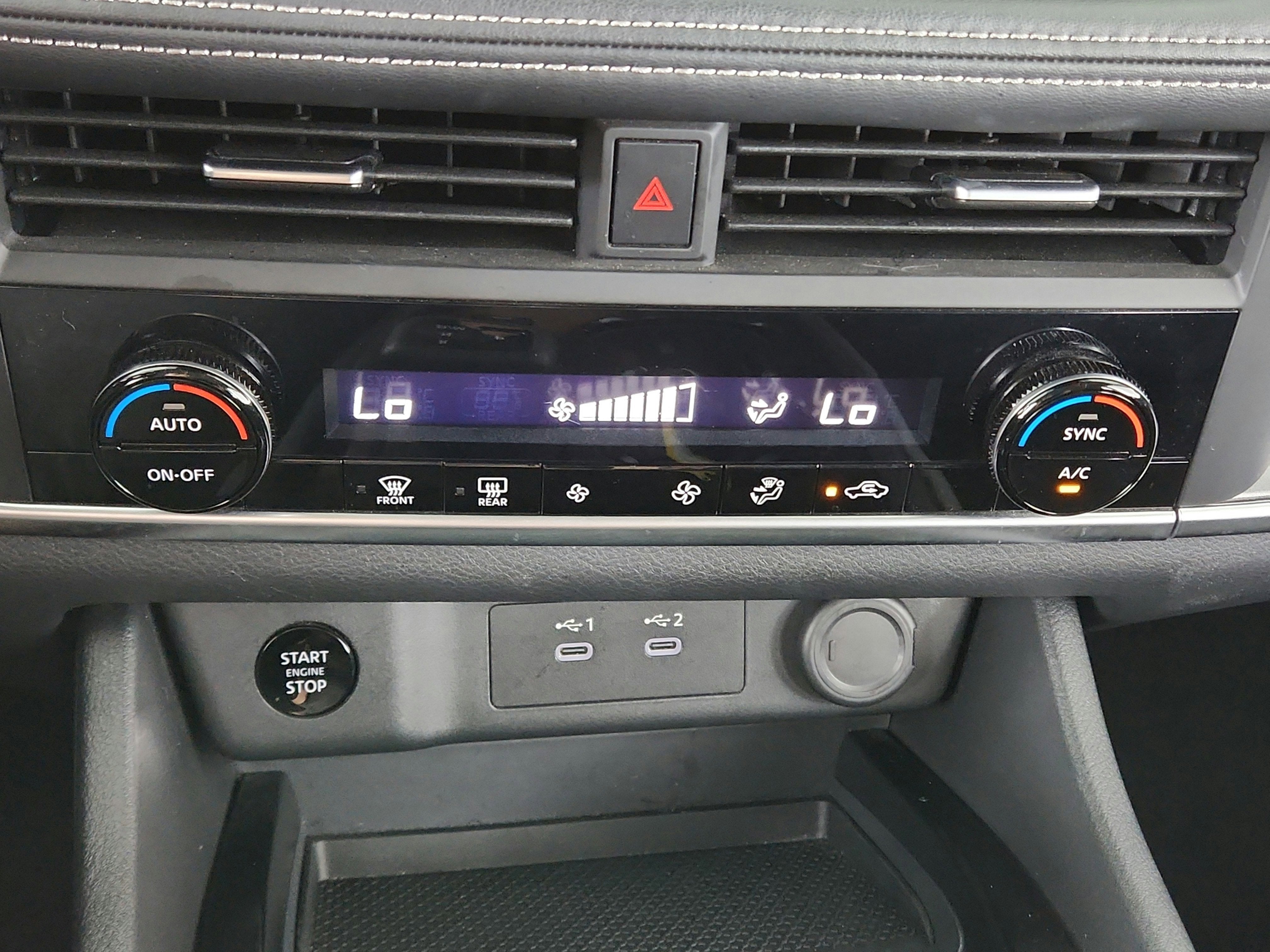 2025 Nissan Rogue SV FWD