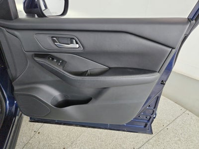 2025 Nissan Rogue SV FWD