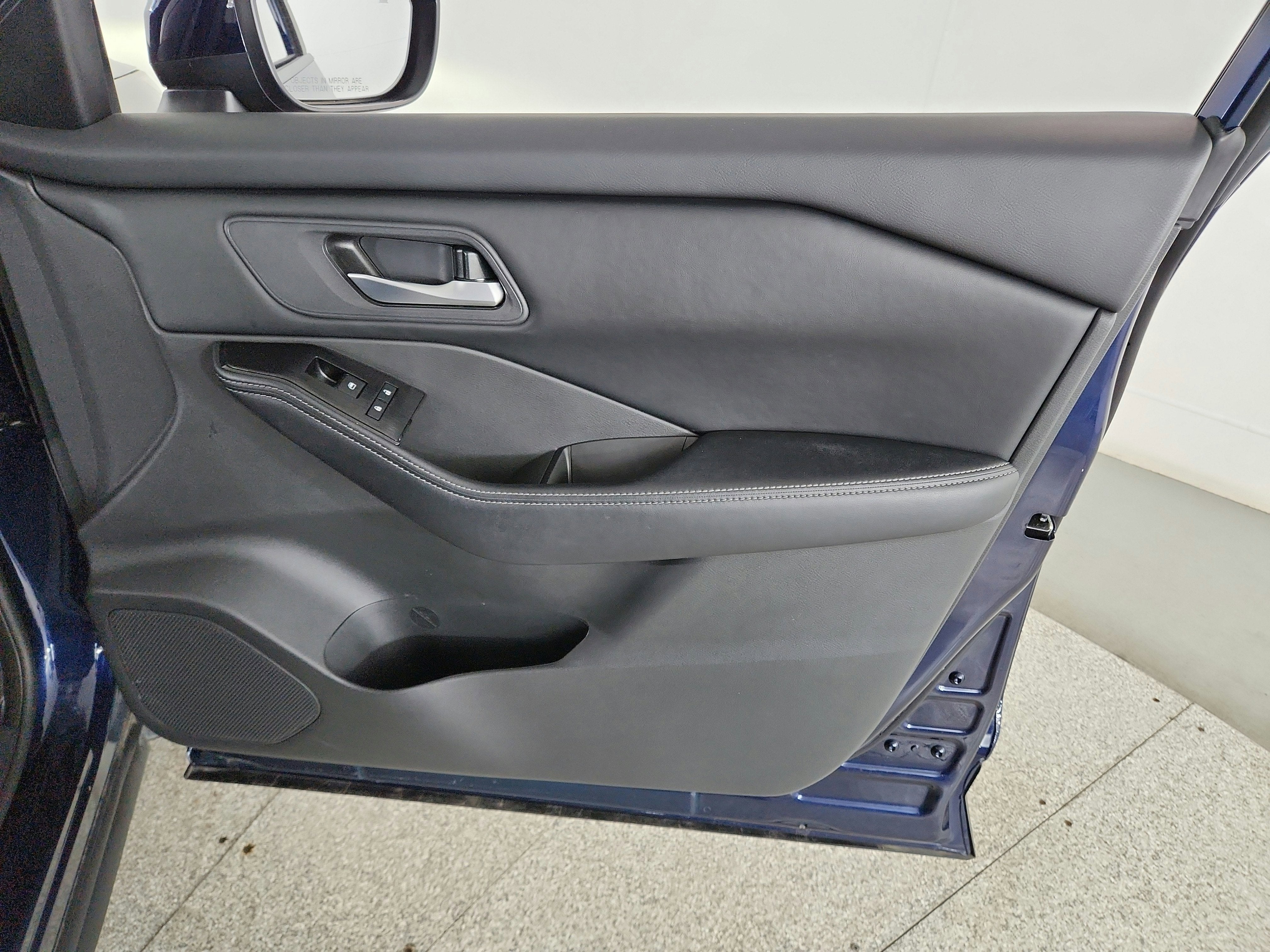 2025 Nissan Rogue SV FWD
