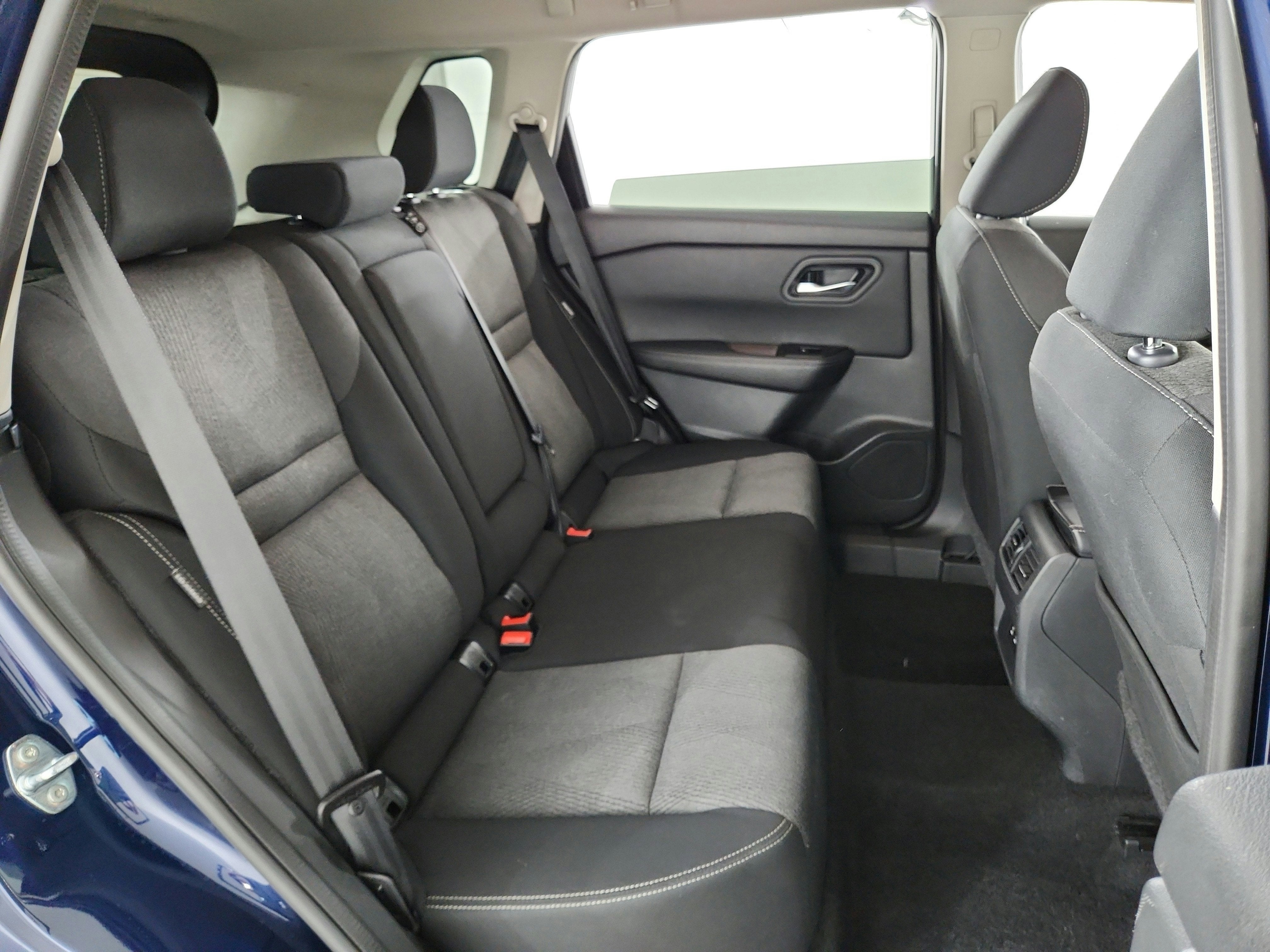 2025 Nissan Rogue SV FWD