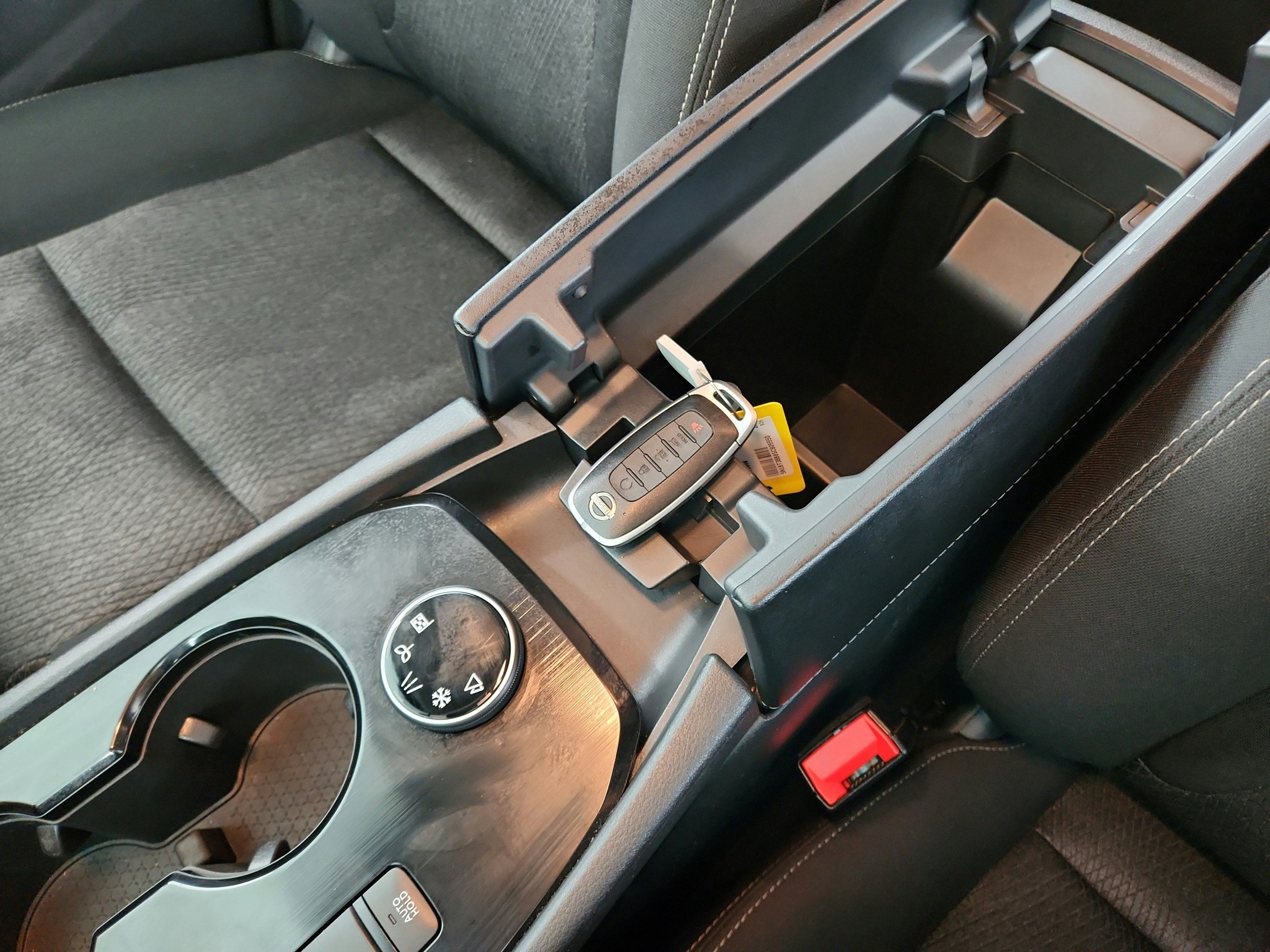 2025 Nissan Rogue SV Intelligent AWD