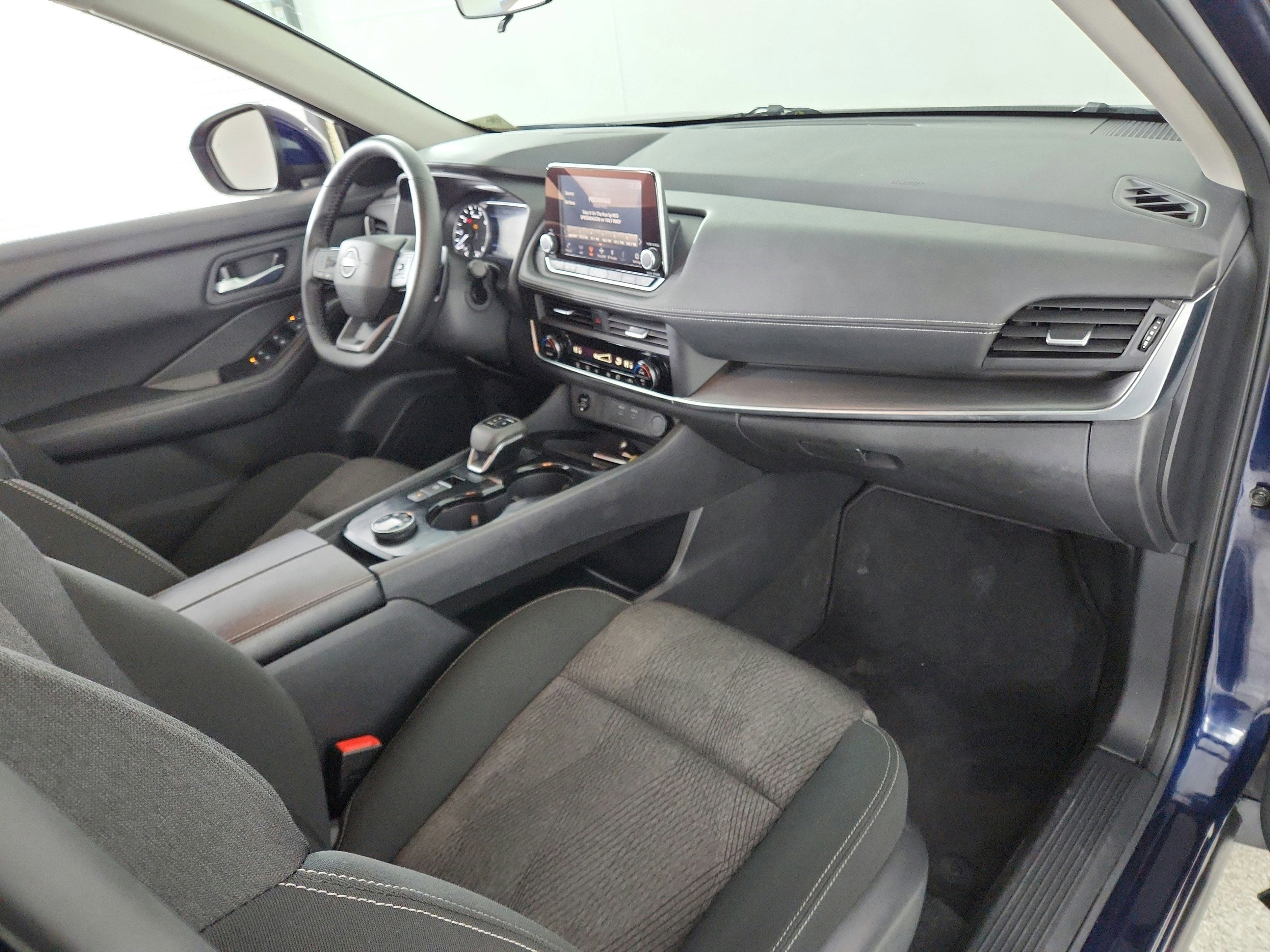 2025 Nissan Rogue SV Intelligent AWD