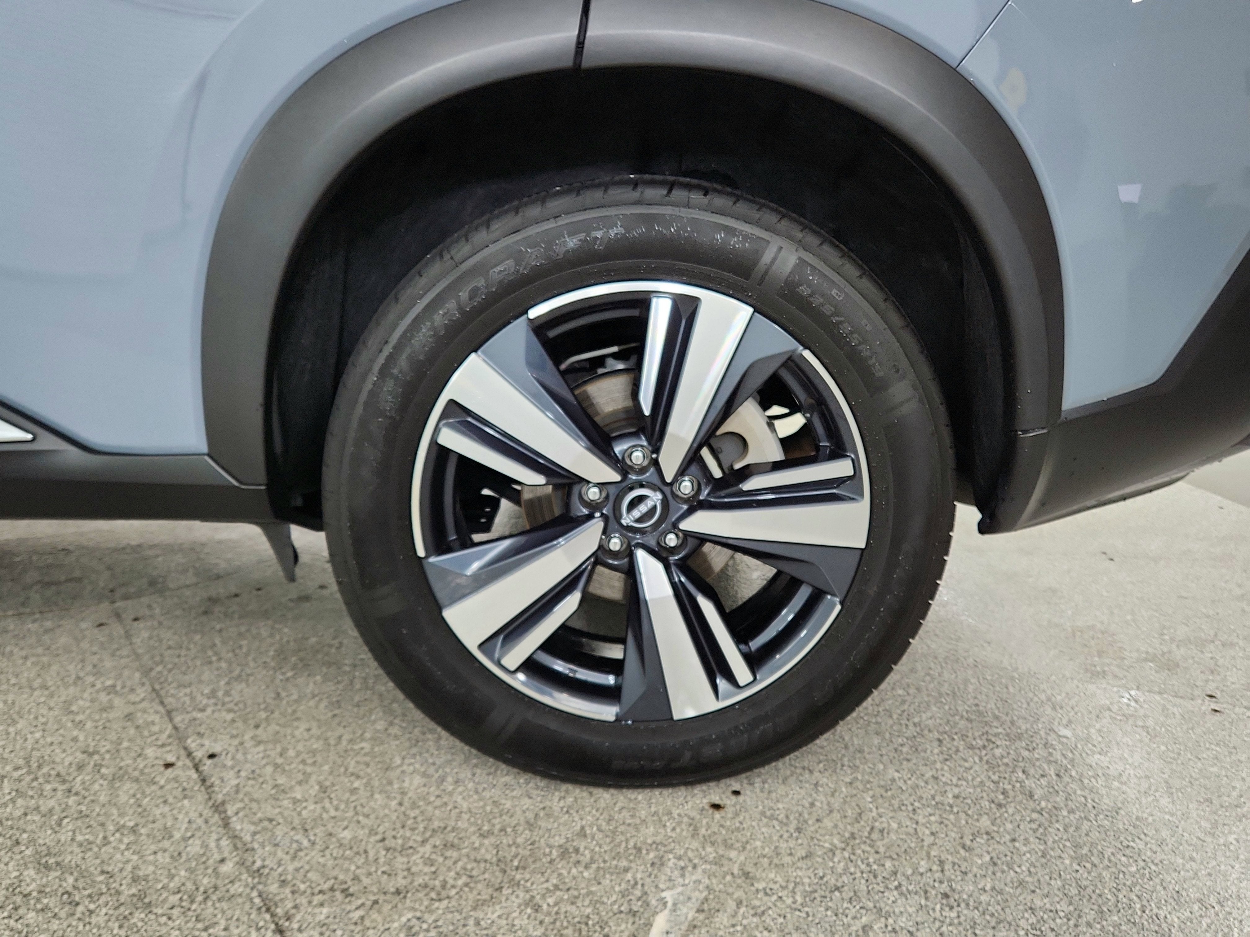 2023 Nissan Rogue SL FWD