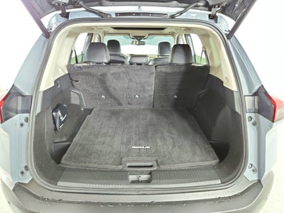 2023 Nissan Rogue SL FWD