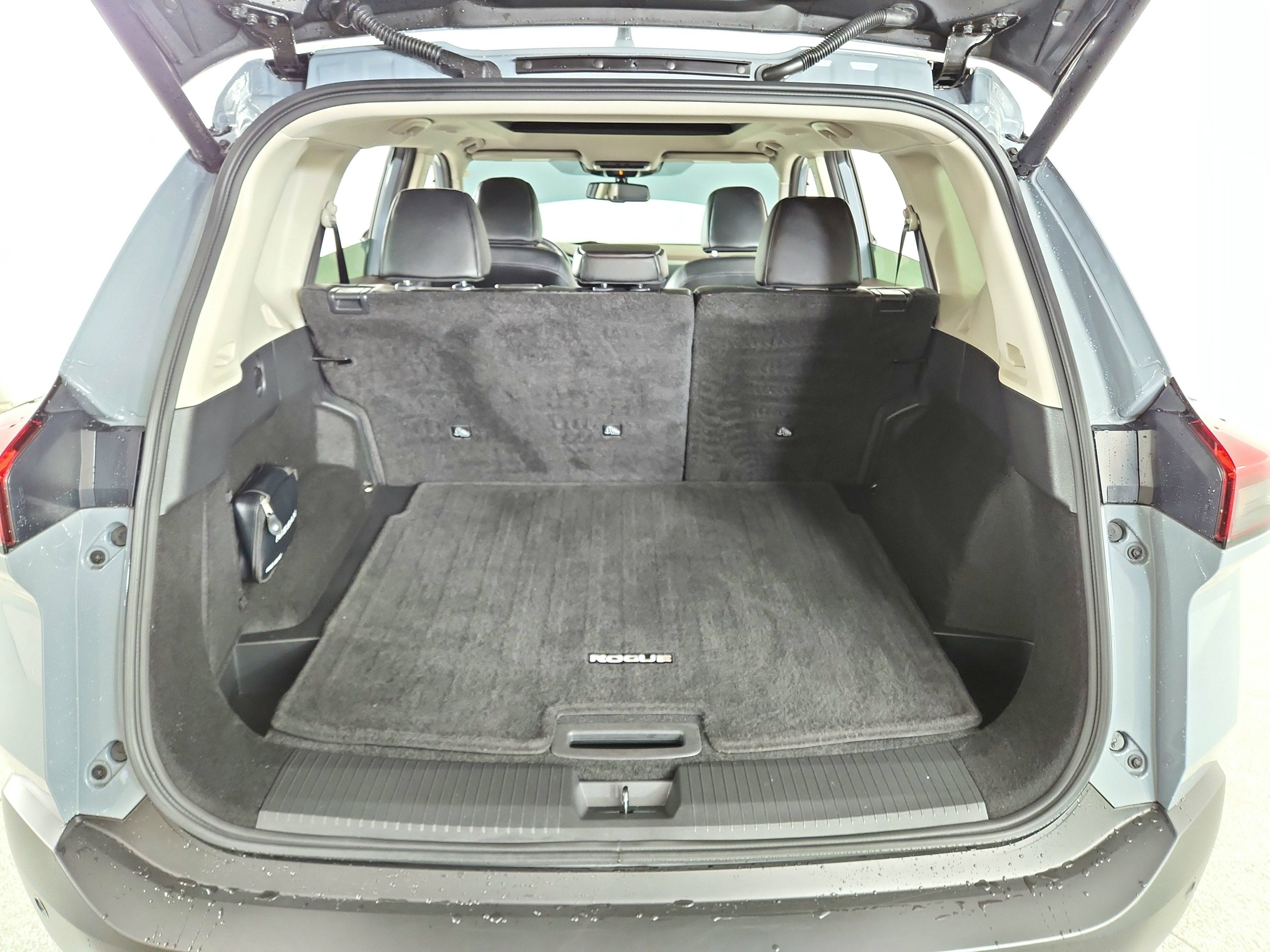 2023 Nissan Rogue SL FWD