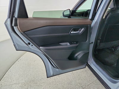 2023 Nissan Rogue SL FWD