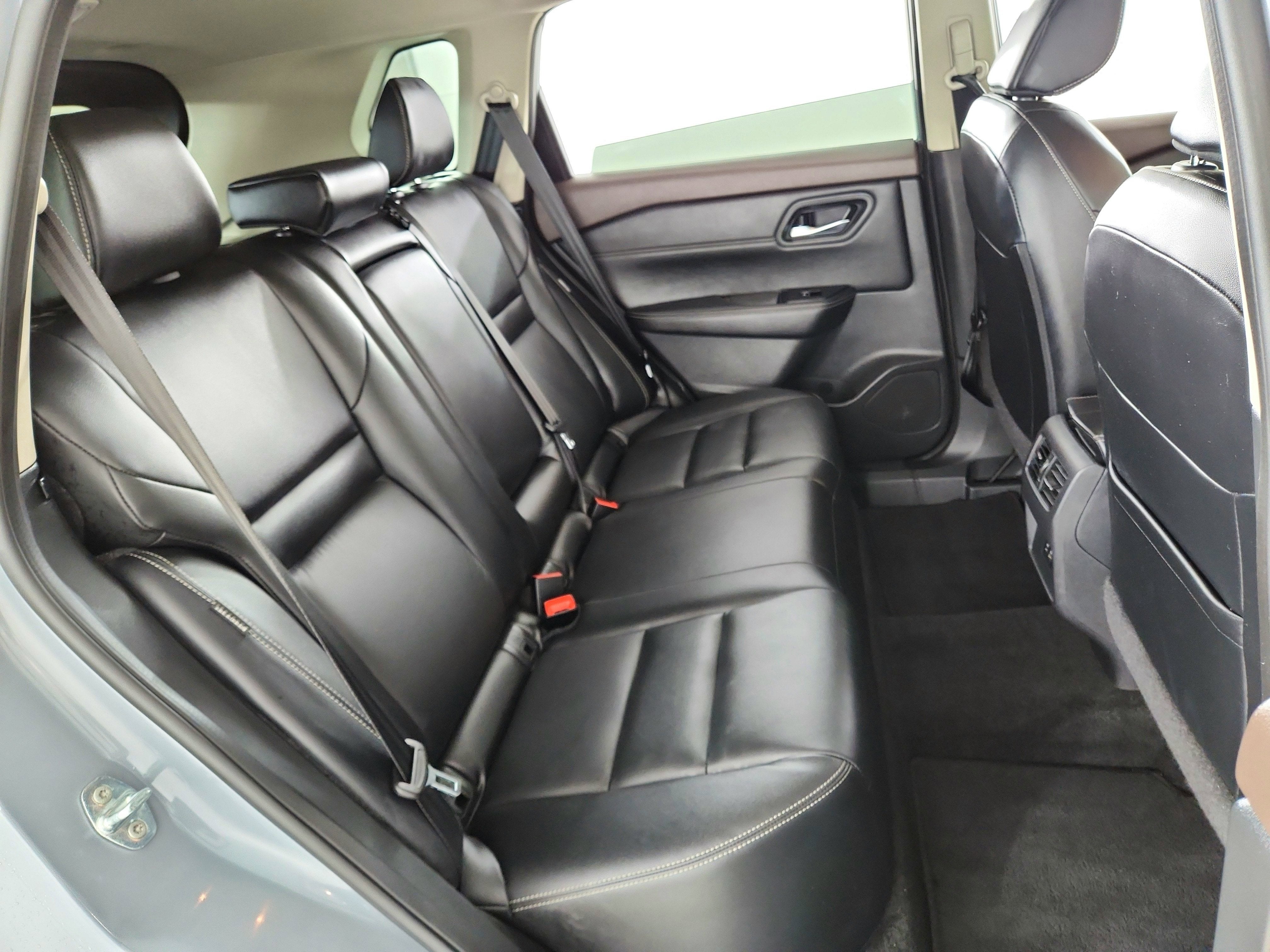 2023 Nissan Rogue SL FWD