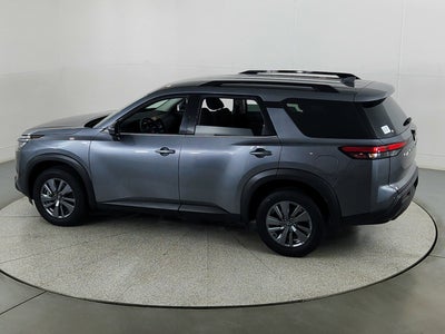 2025 Nissan Pathfinder SV 4WD