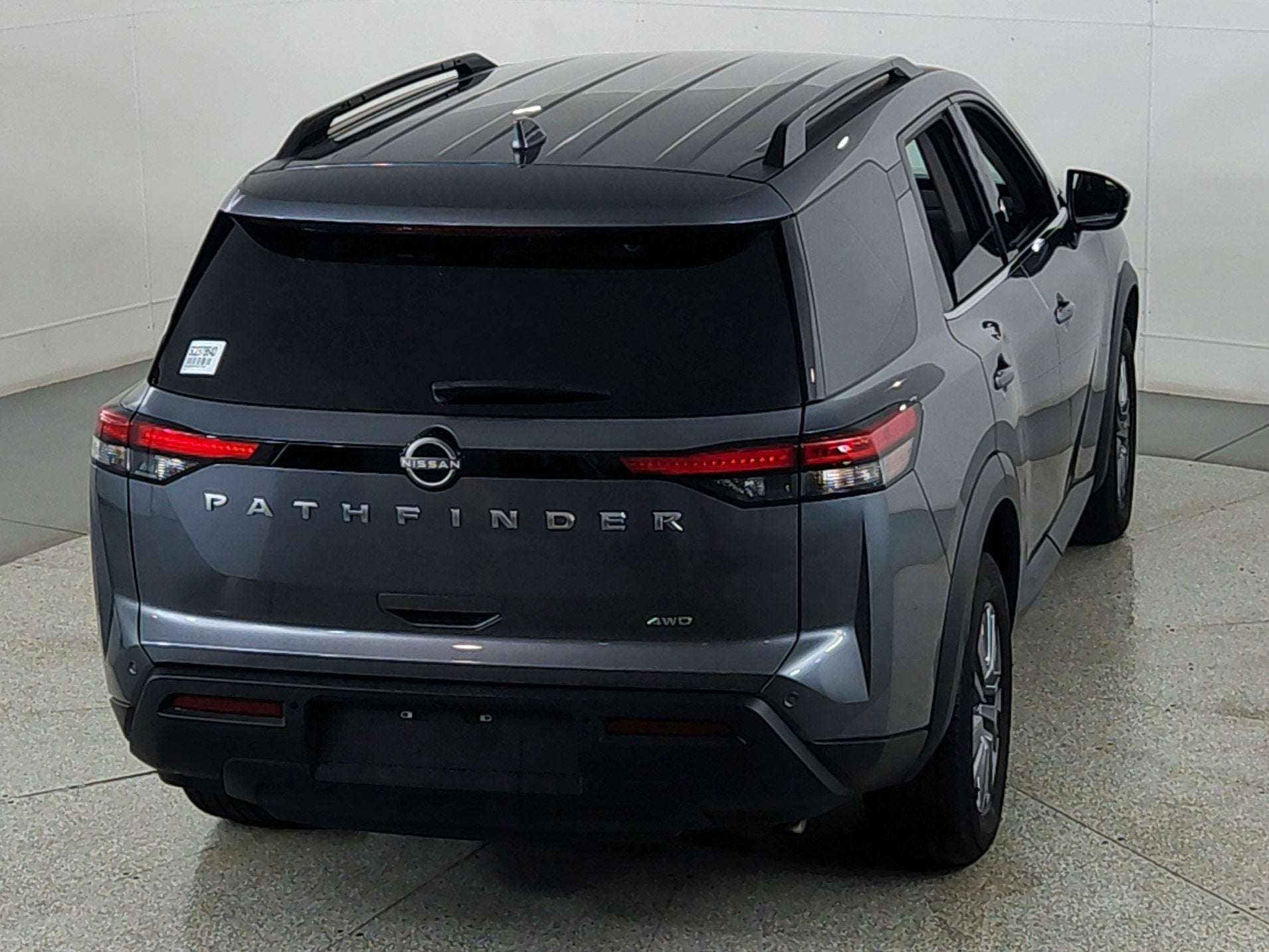 2025 Nissan Pathfinder SV 4WD